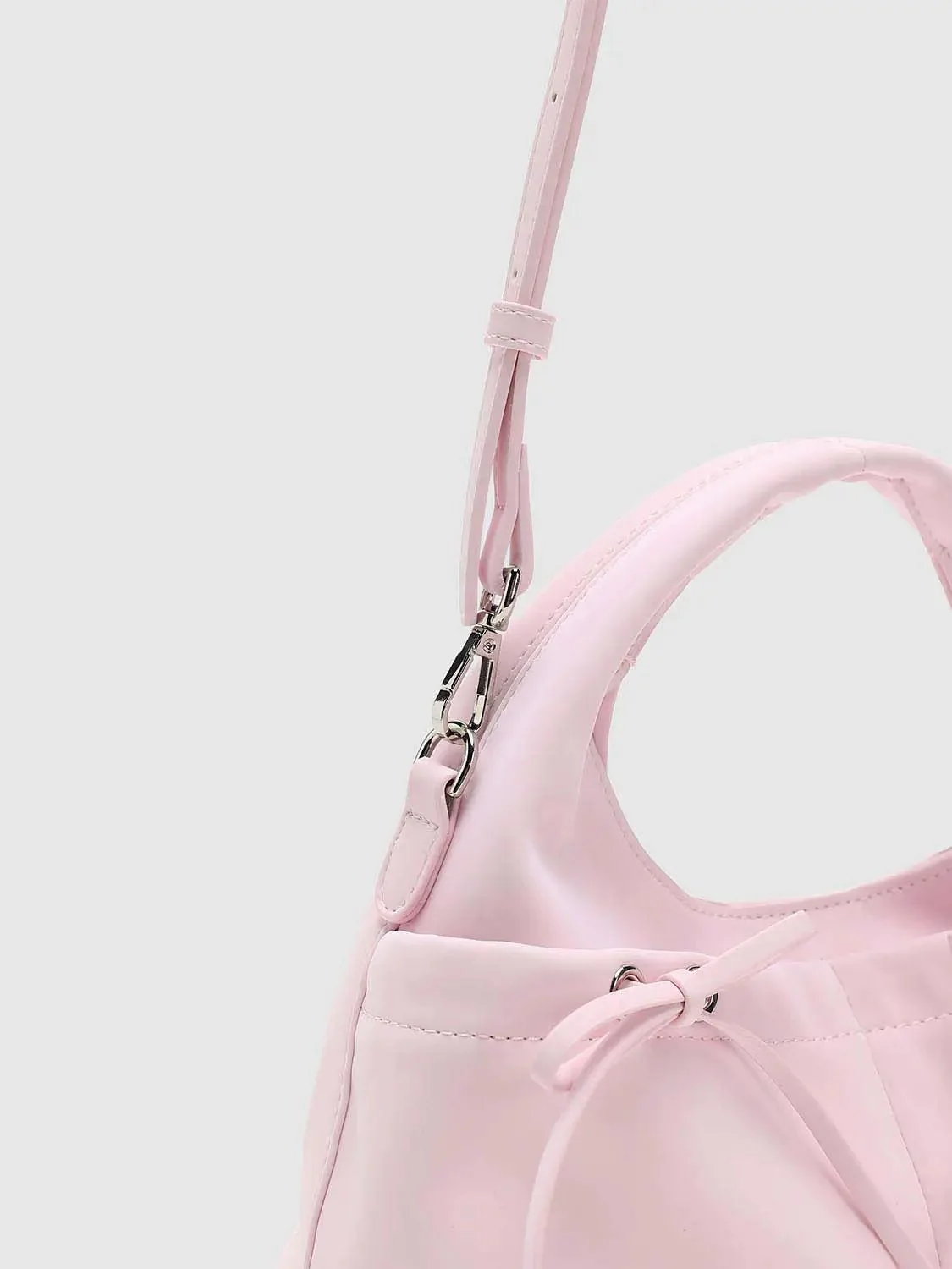 20632-bow-detail-handle-crossbody-bags-4.webp Bow Detail Handle Crossbody Bags