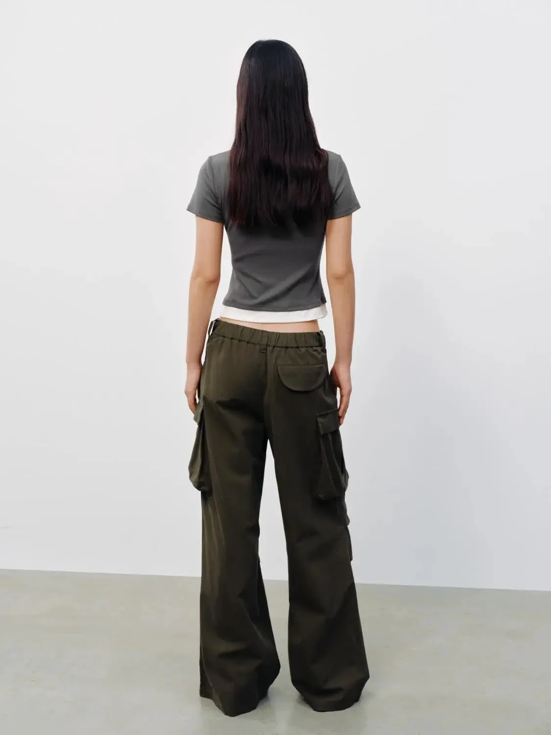20651-flap-pocket-wide-leg-cargo-pants-4.webp Flap Pocket Wide Leg Cargo Pants