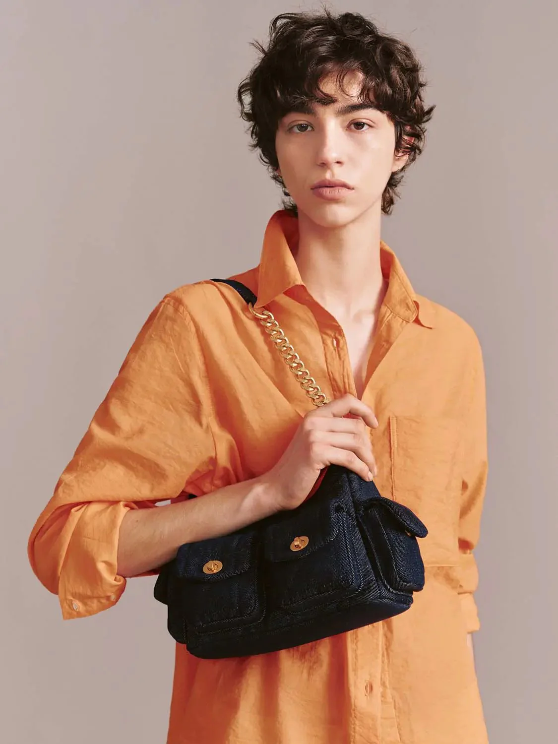 20730-chain-detail-multi-pocket-diamond-denim-shoulder-bags-8.webp Chain Detail Multi-Pocket Diamond Denim Shoulder Bags