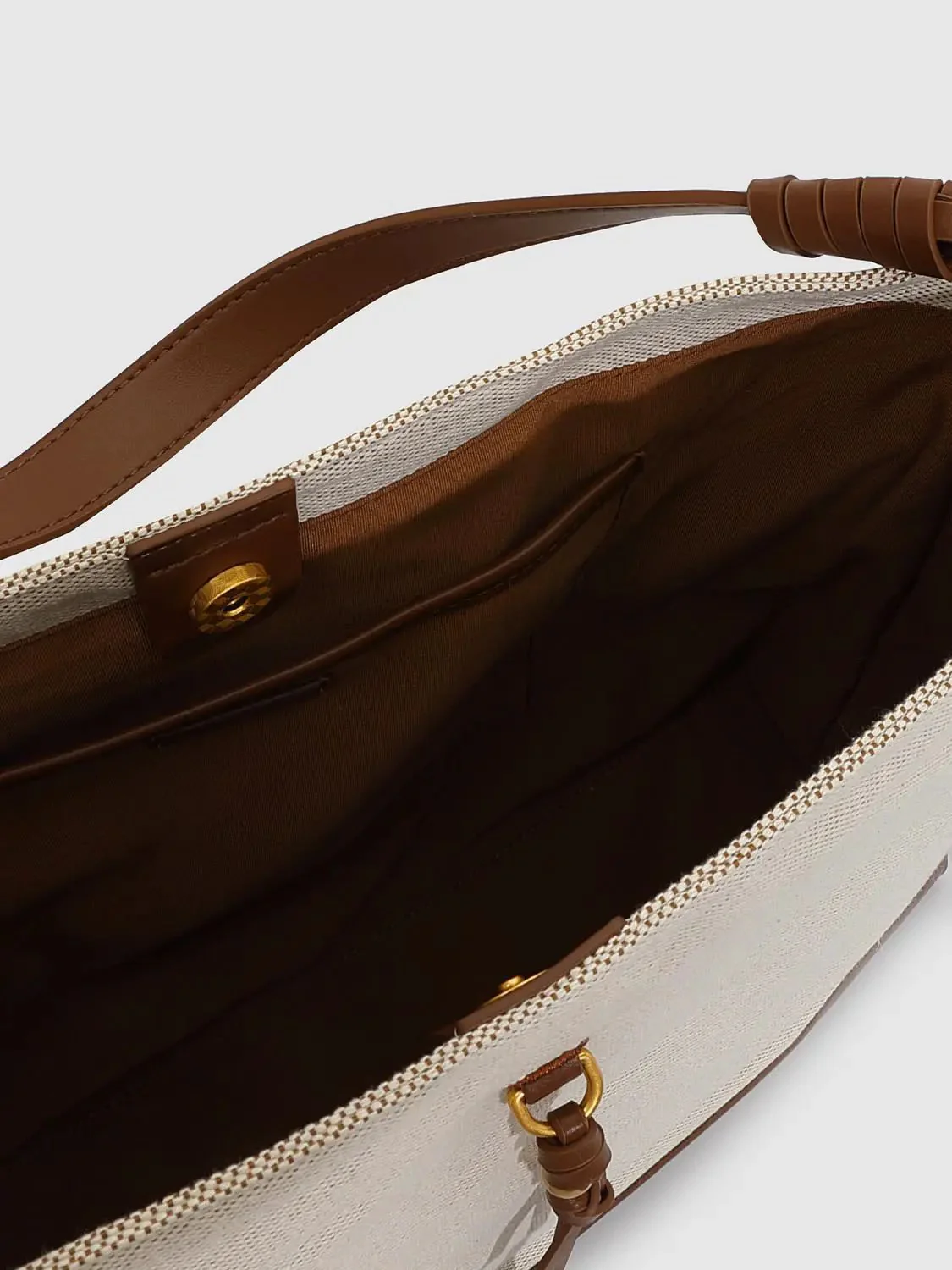 20750-contrast-belted-shoulder-bags-13.webp Contrast Belted Shoulder Bags