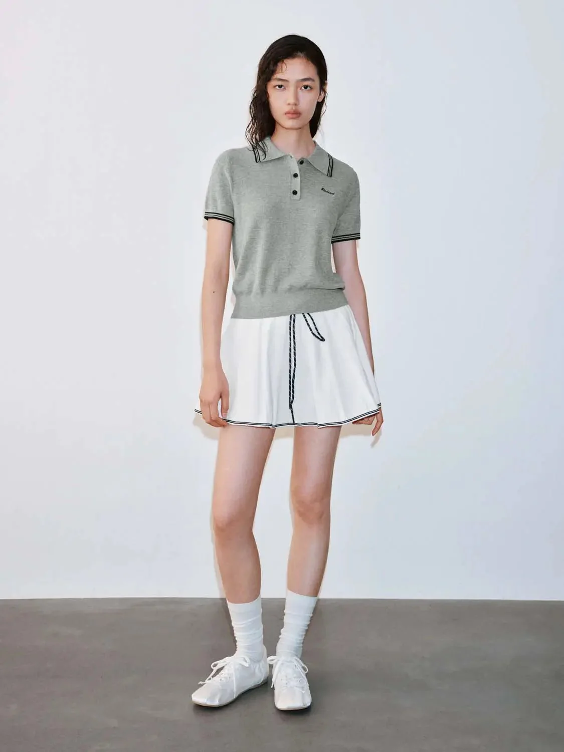20789-contrast-trim-polo-neck-knitted-t-shirts-12.webp Contrast Trim Polo Neck Knitted T-Shirts