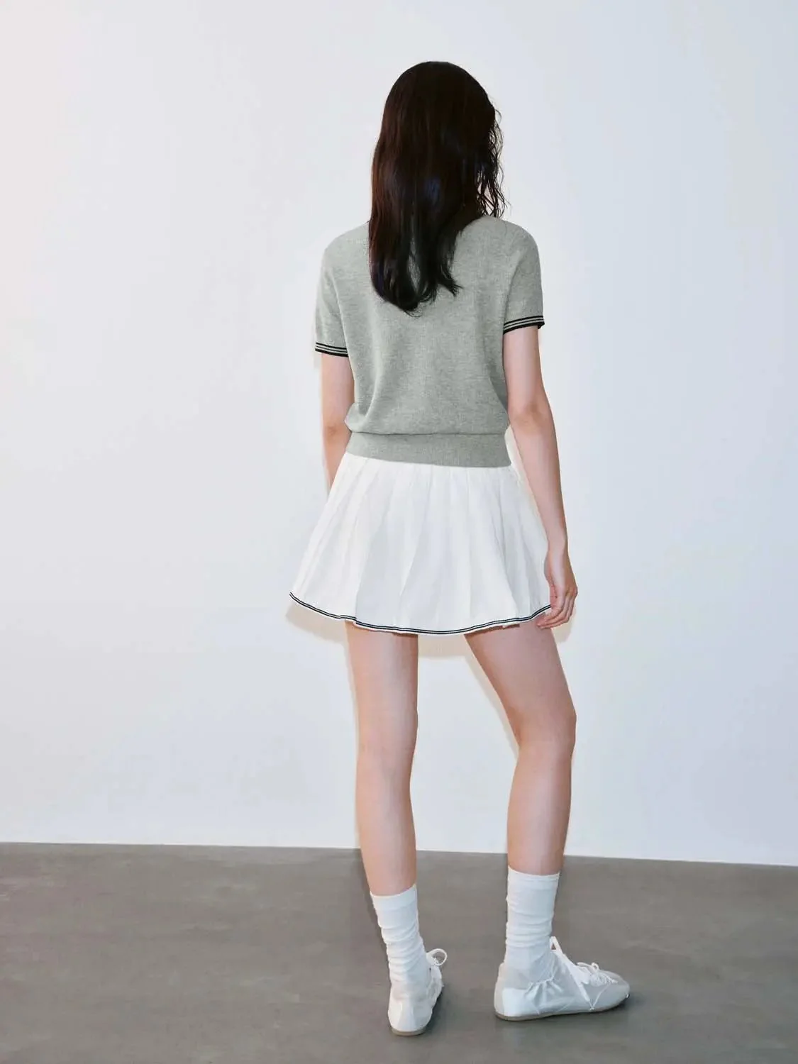 20789-contrast-trim-polo-neck-knitted-t-shirts-14.webp Contrast Trim Polo Neck Knitted T-Shirts