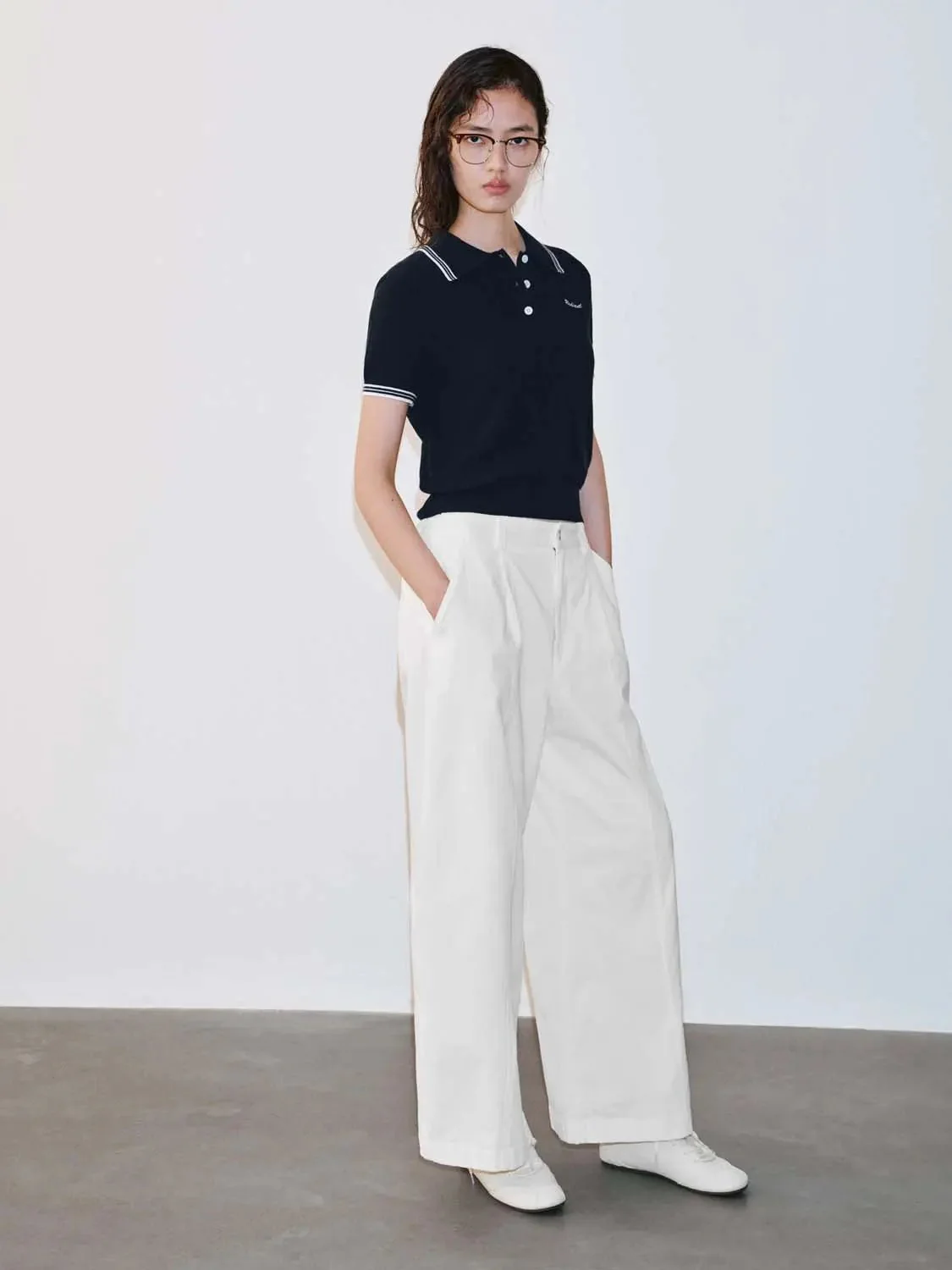 20789-contrast-trim-polo-neck-knitted-t-shirts-5.webp Contrast Trim Polo Neck Knitted T-Shirts