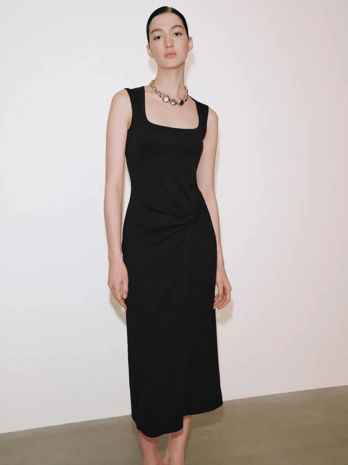 Viscose Cotton U Neck Knot Front Midi Dresses