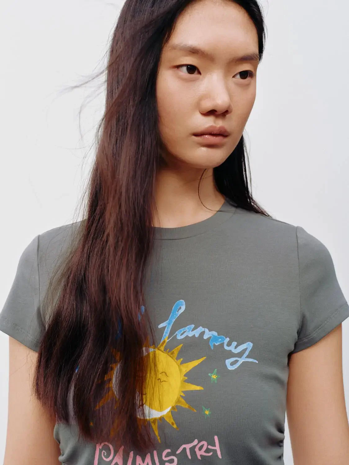 20848-printed-sun-graphic-cotton-slim-fit-t-shirt-3.webp Printed Sun Graphic Cotton Slim Fit T Shirt