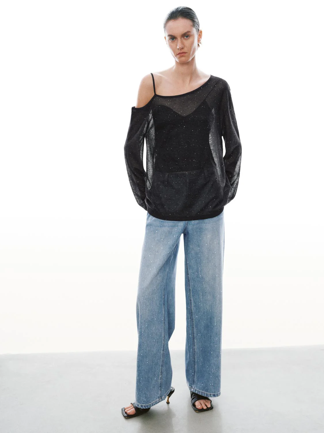 20865-one-shoulder-long-sleeve-knitted-t-shirts-4.webp One Shoulder Long Sleeve Knitted T-Shirts