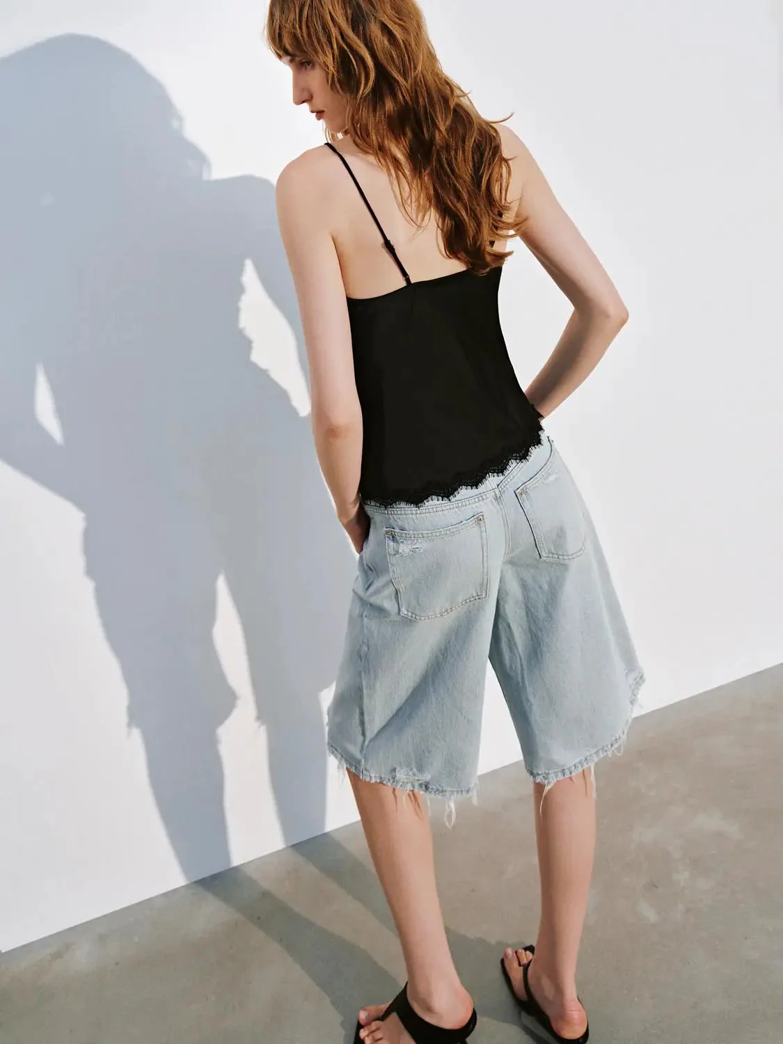 20959-lace-trim-strappy-cami-tops-6.webp Lace Trim Strappy Cami Tops