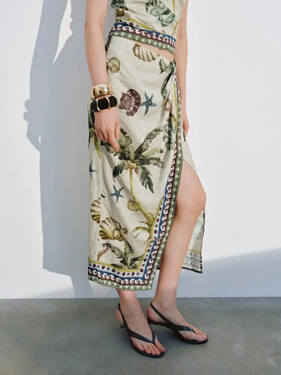20987-printed-straight-wrap-maxi-skirts-3.webp Printed Straight Wrap Maxi Skirts
