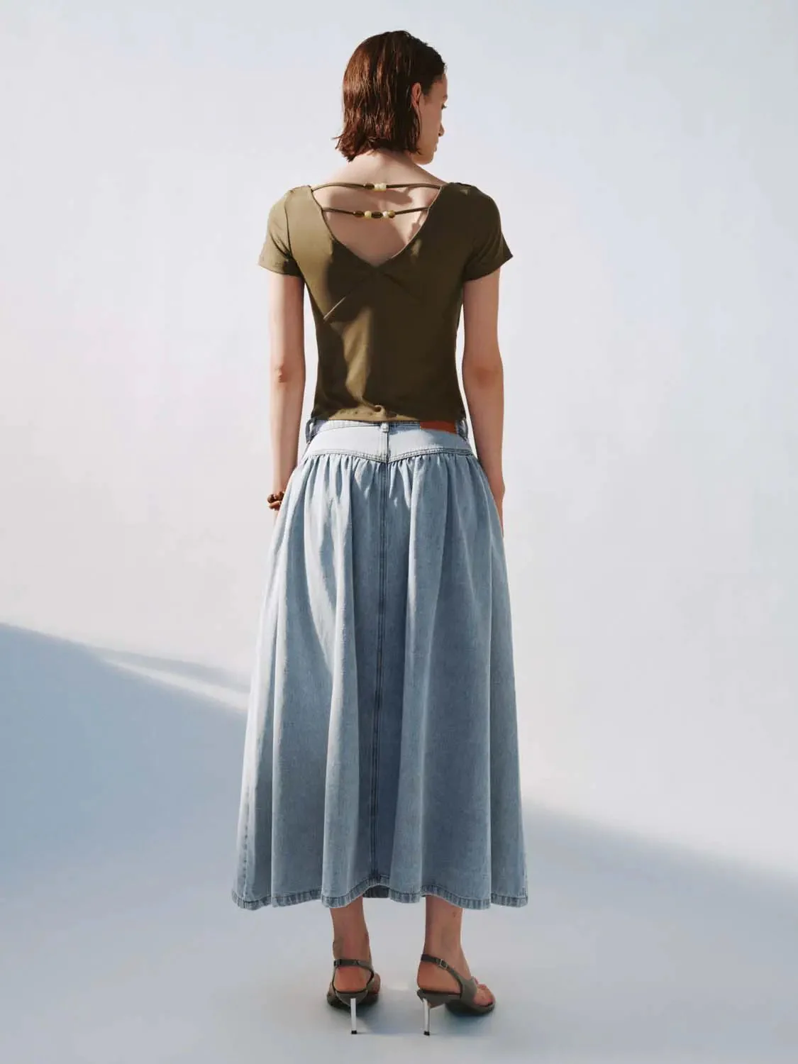 21000-lyocell-cowl-neck-top-with-beaded-straps-t-shirt-6.webp Lyocell Cowl Neck Top with Beaded Straps T Shirt