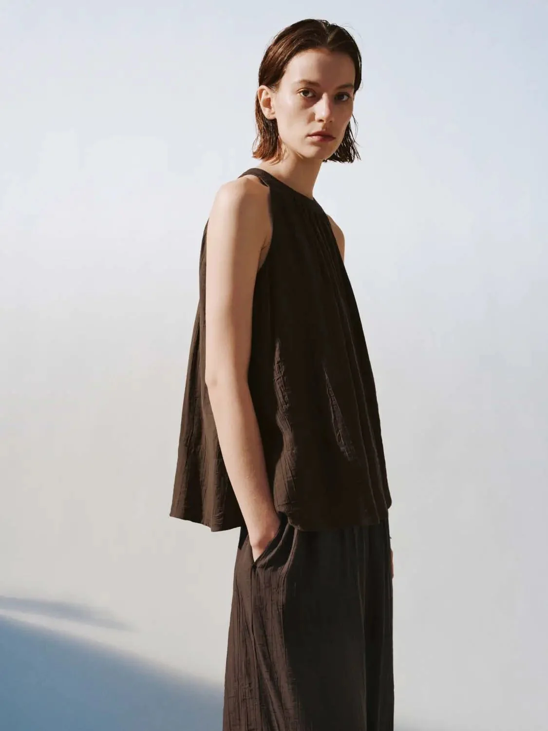 21097-shirring-detail-sleeveless-overhead-shirts-2.webp Shirring Detail Sleeveless Overhead Shirts
