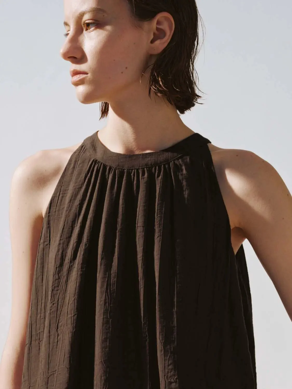 21097-shirring-detail-sleeveless-overhead-shirts-3.webp Shirring Detail Sleeveless Overhead Shirts