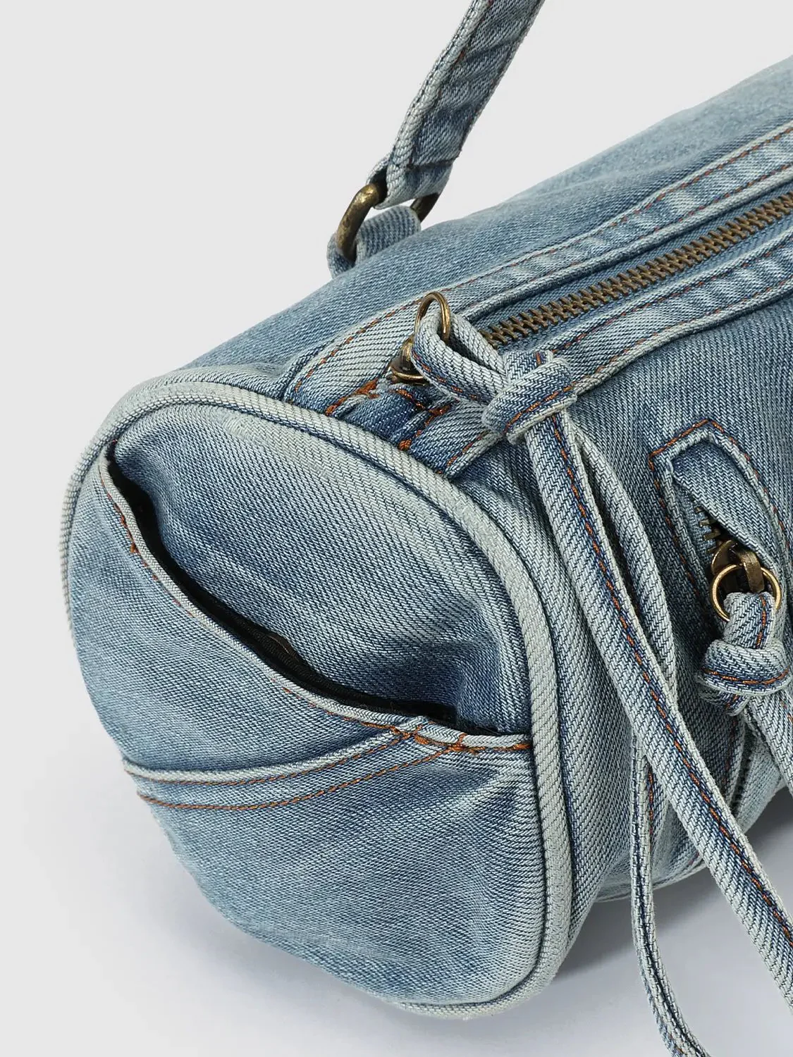 21115-denim-shoulder-bowling-bags-5.webp Denim Shoulder Bowling Bags