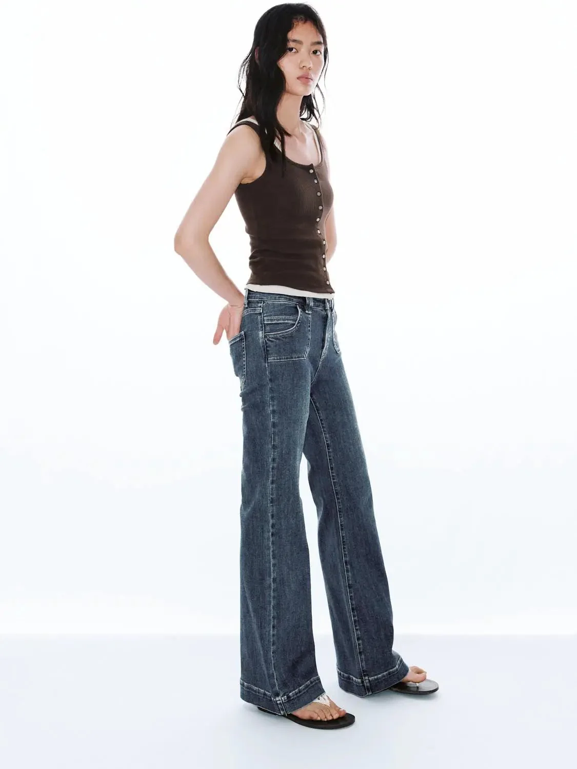 21122-cotton-blend-button-detail-sleeveless-t-shirt-5.webp Cotton Blend Button Detail Sleeveless T Shirt
