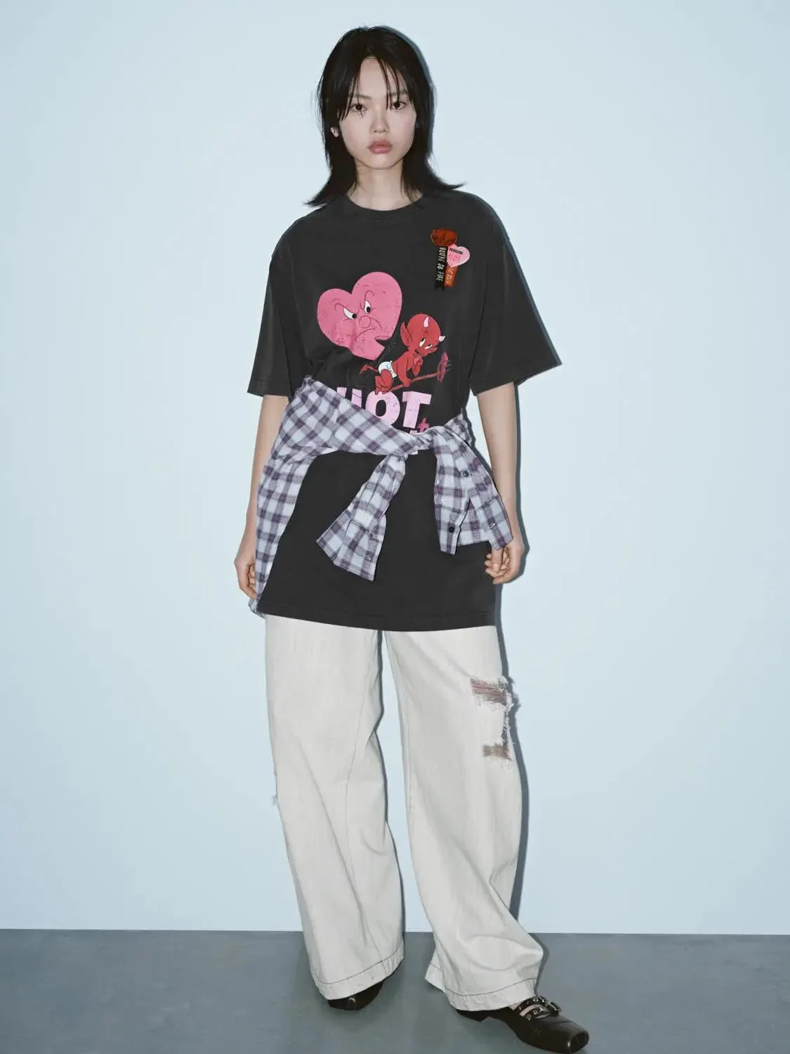 21133-graphic-cotton-heart-and-devil-print-straight-midi-dresses-4.webp Graphic Cotton Heart And Devil Print Straight Midi Dresses