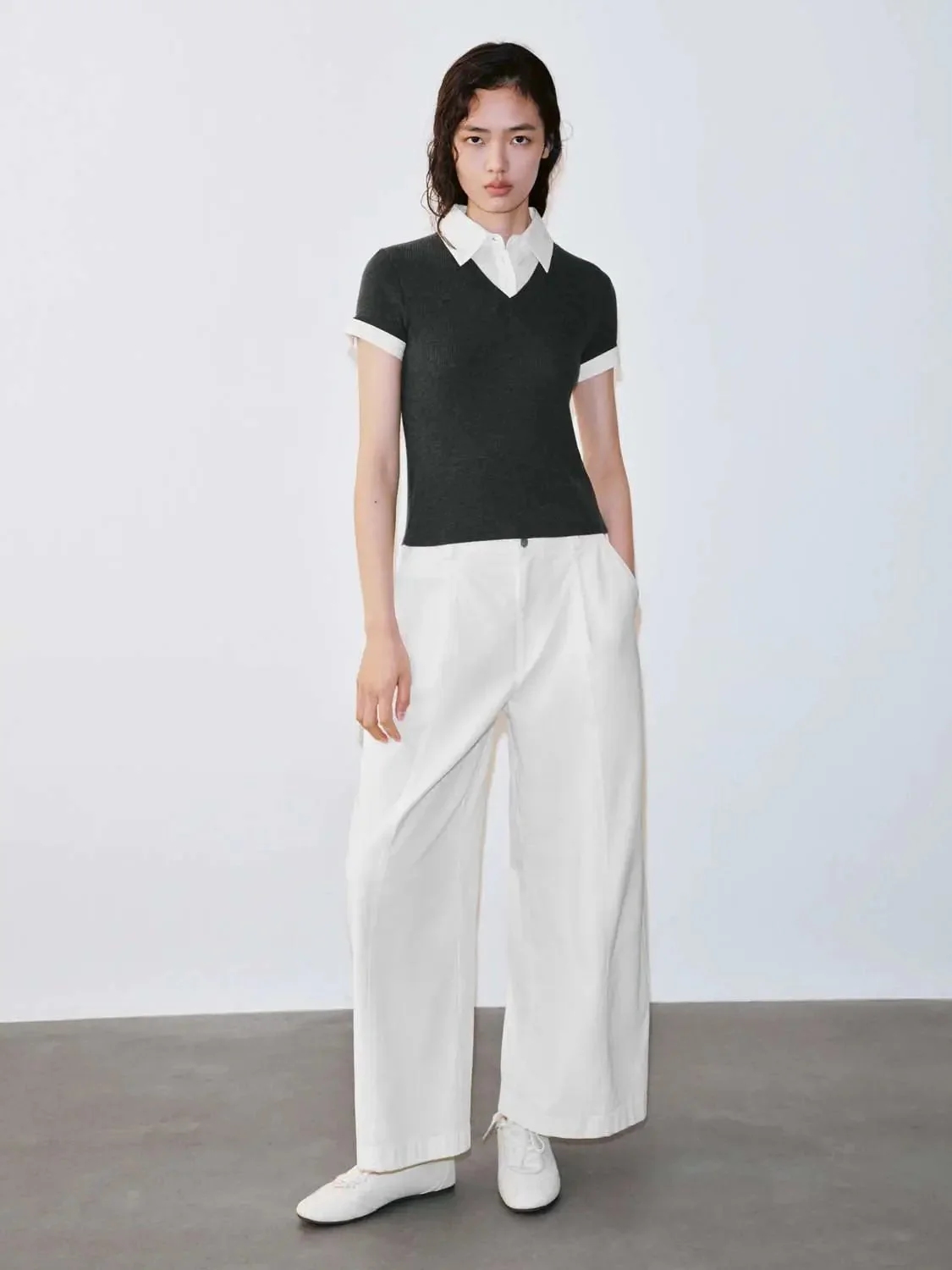 21229-elegant-polo-collar-knit-top-with-cuff-details-t-shirts-12.webp Elegant Polo Collar Knit Top With Cuff Details T-Shirts