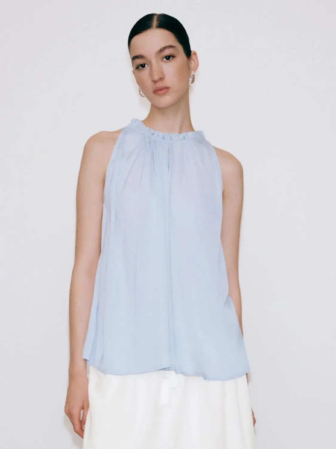 21255-ruffle-trim-sleeveless-overhead-shirt-17.webp Ruffle Trim Sleeveless Overhead Shirt