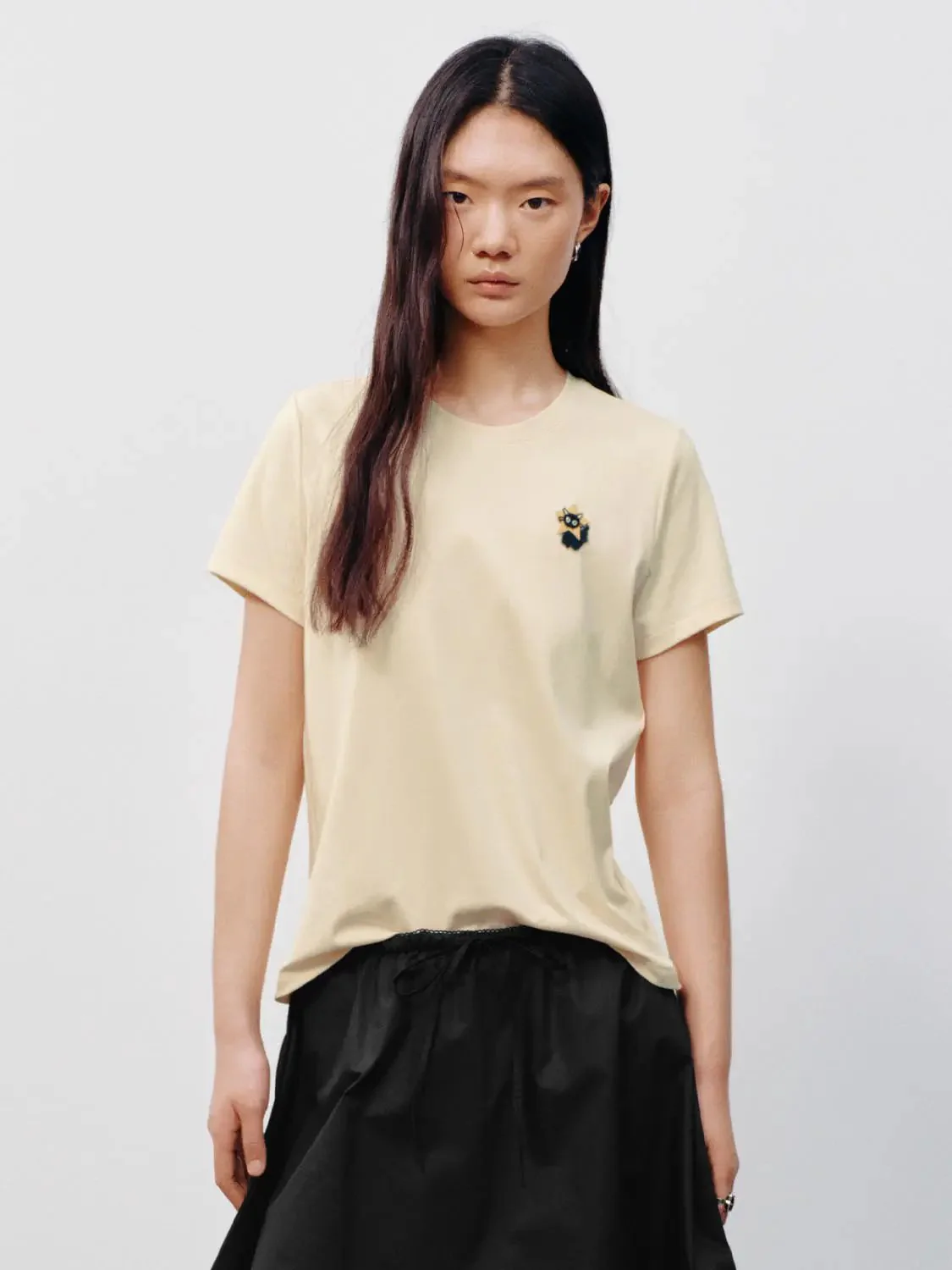 21299-embroidered-chest-floral-cotton-blend-t-shirt-9.webp Embroidered Chest Floral Cotton Blend T Shirt