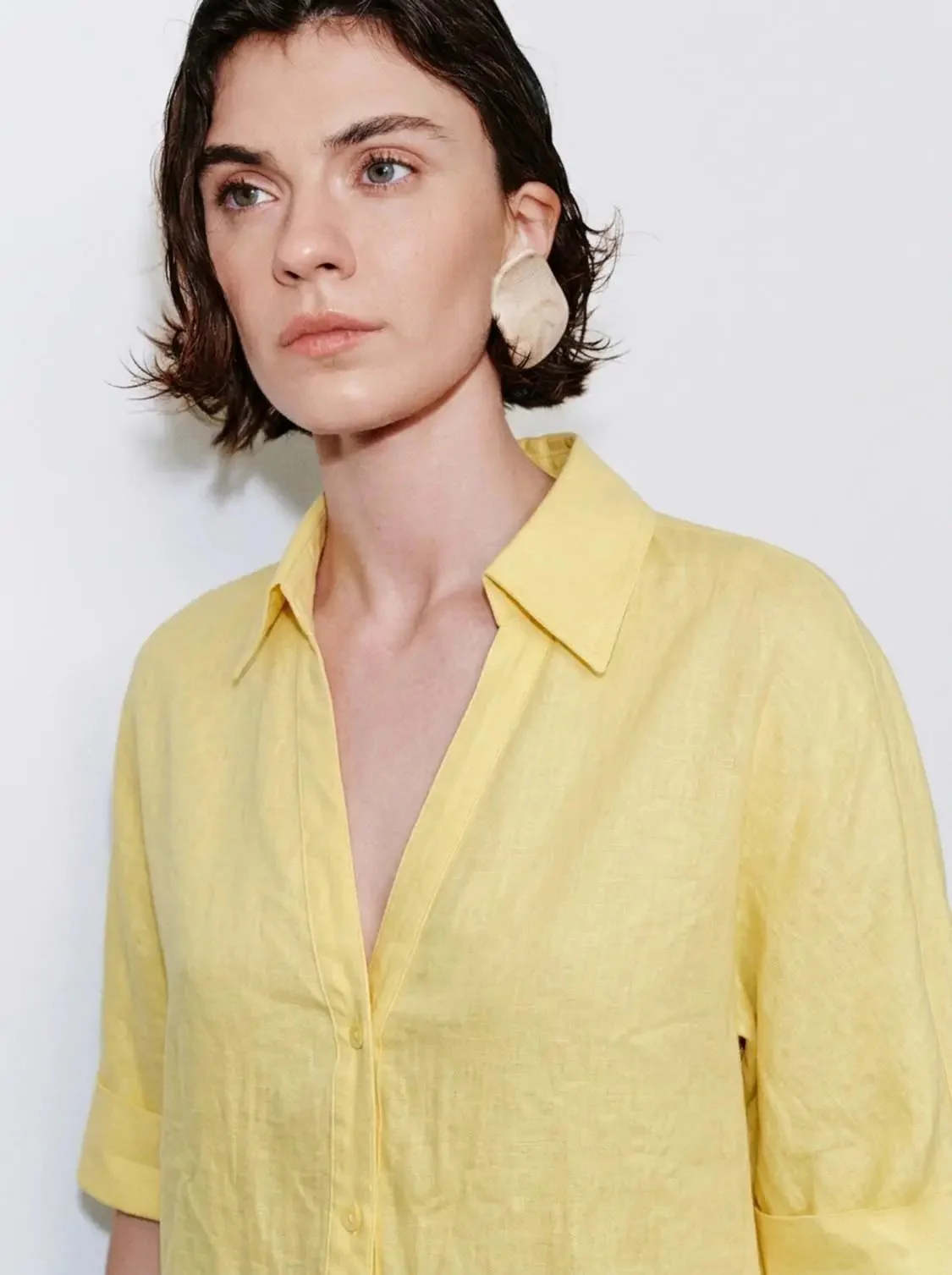 21329-linen-blend-polo-v-neck-loose-fit-shirts-4.webp Linen Blend Polo V-Neck Loose-Fit Shirts