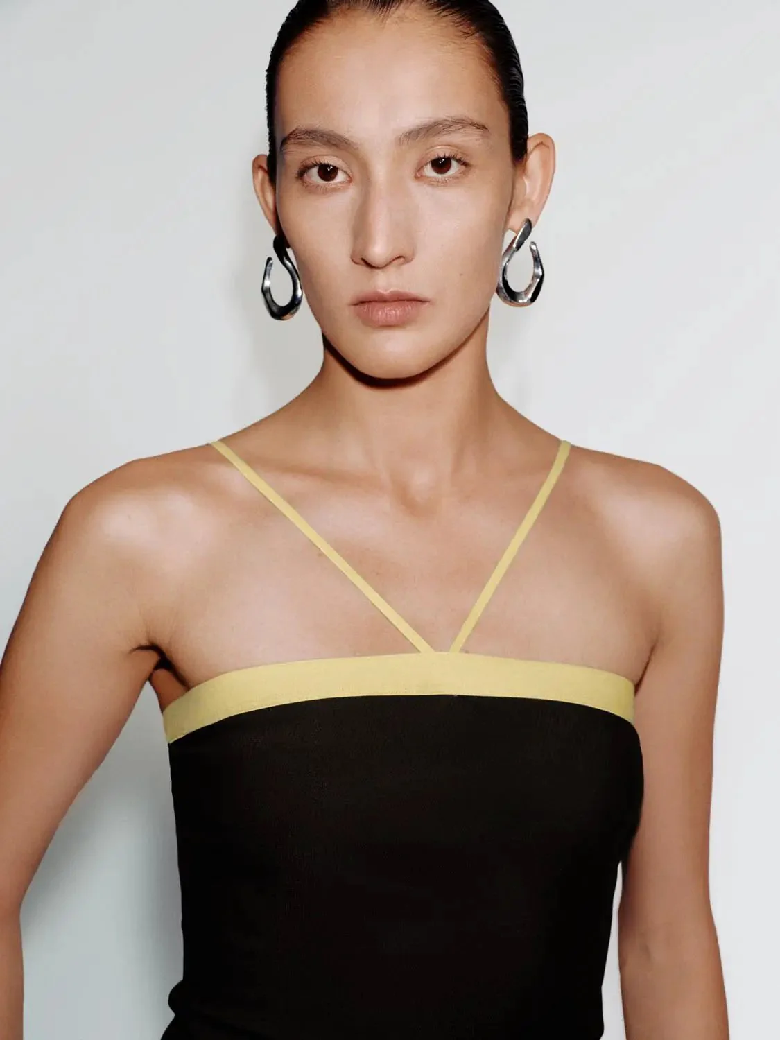 21334-cotton-blend-contrast-trim-strappy-bandeau-3.webp Cotton Blend Contrast Trim Strappy Bandeau
