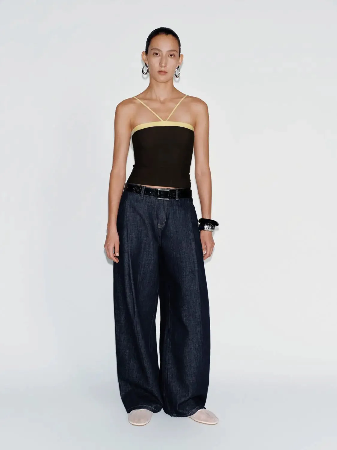 21334-cotton-blend-contrast-trim-strappy-bandeau-4.webp Cotton Blend Contrast Trim Strappy Bandeau