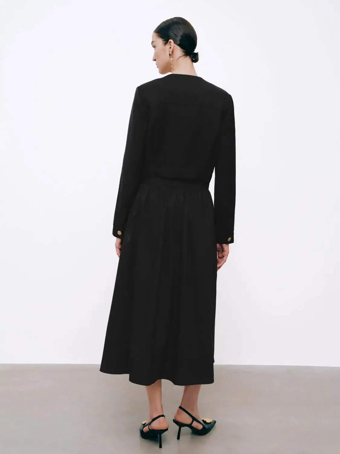 21363-square-neck-button-detail-long-sleeve-t-shirts-6.webp Square Neck Button Detail Long Sleeve T-Shirts