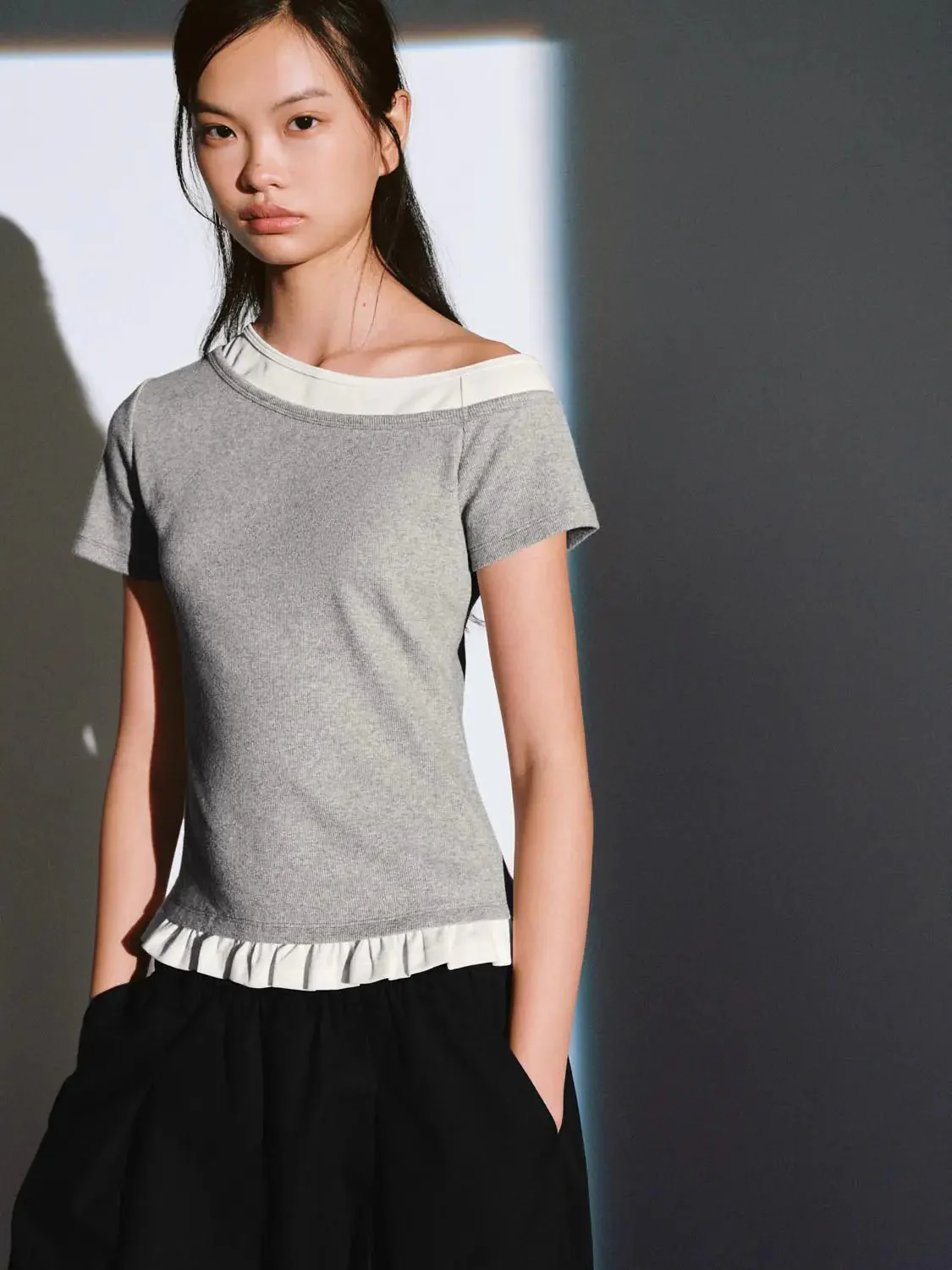 21396-cotton-blend-pleated-trim-one-shoulder-t-shirts-2.webp Cotton Blend Pleated Trim One Shoulder T Shirts
