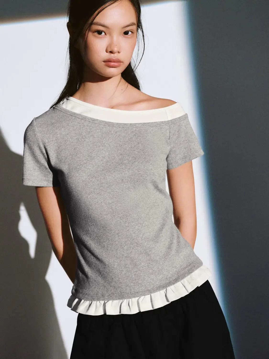 21396-cotton-blend-pleated-trim-one-shoulder-t-shirts-3.webp Cotton Blend Pleated Trim One Shoulder T Shirts