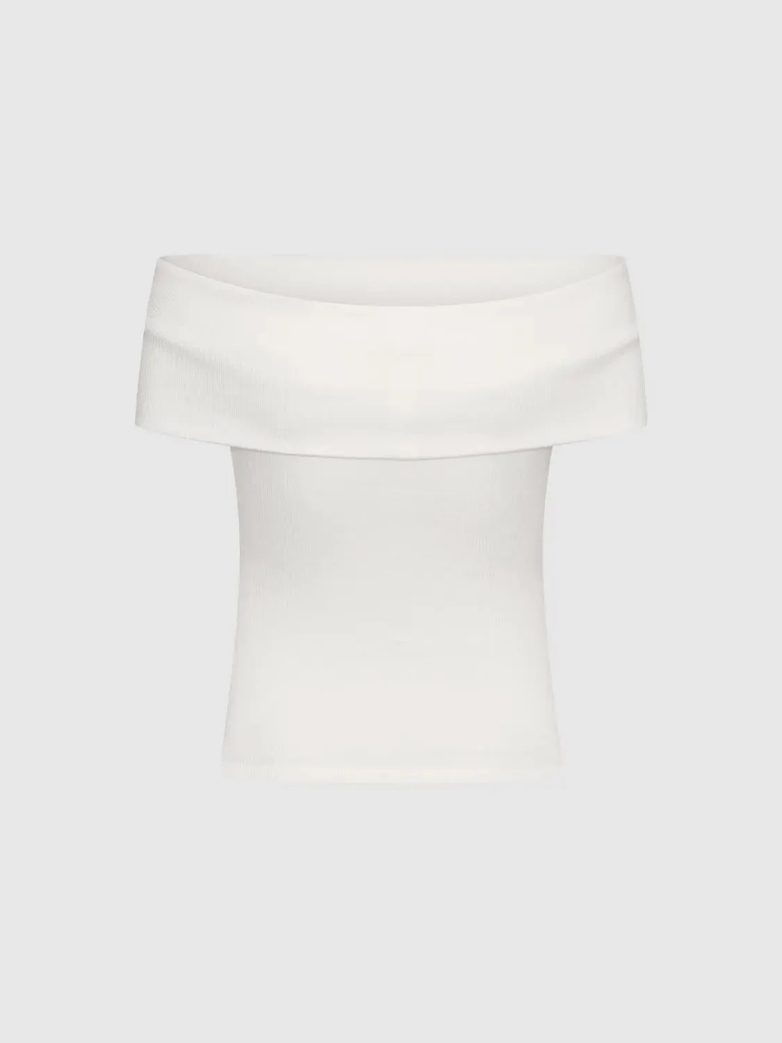 21474-cotton-off-shoulder-sleeveless-skinny-fit-t-shirts-7.webp Cotton Off-Shoulder Sleeveless Skinny-Fit T-Shirts