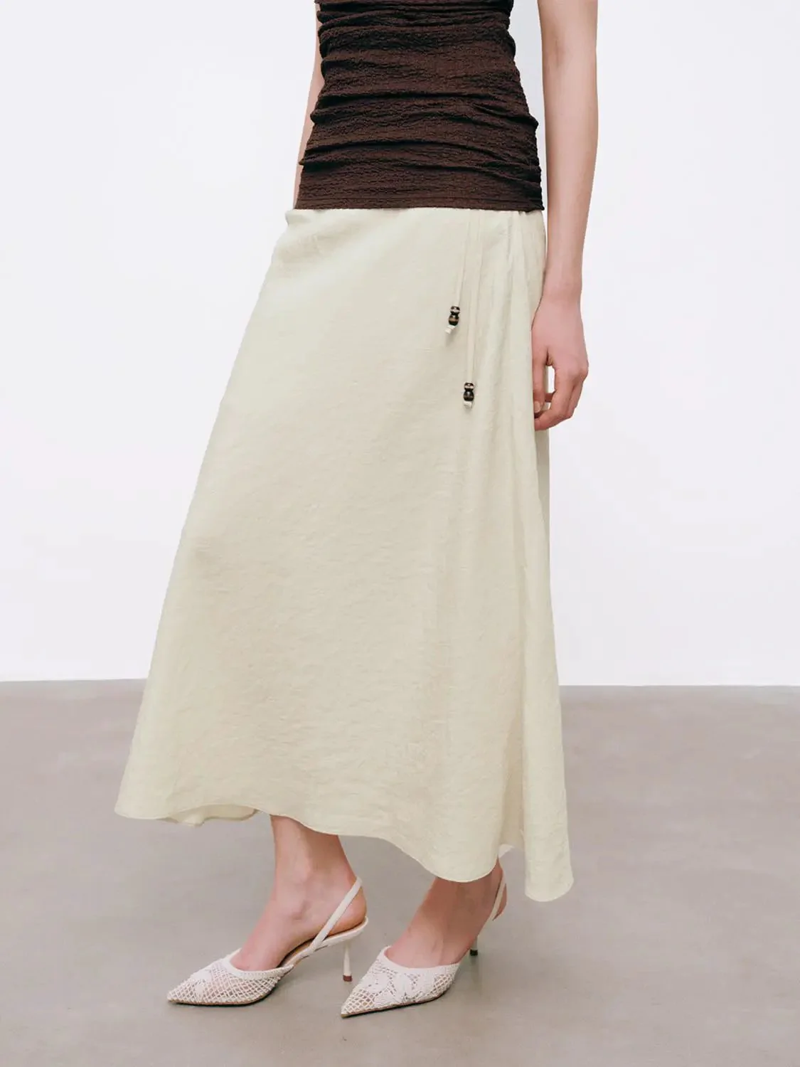 21485-string-belt-fishtail-midi-skirts-3.webp String Belt Fishtail Midi Skirts