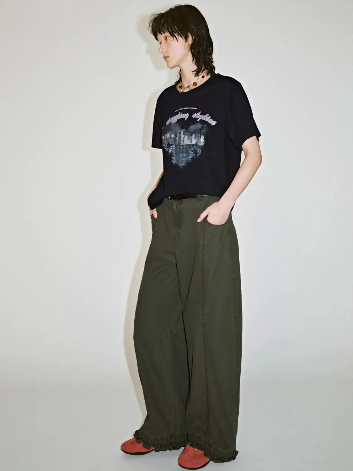 21492-belted-ruffle-trim-seamed-barrel-leg-pants-6.webp Belted Ruffle Trim Seamed Barrel Leg Pants