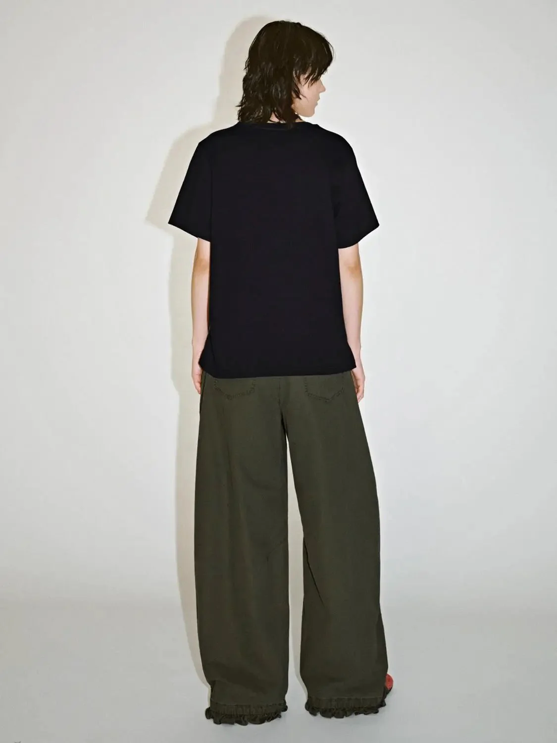 21492-belted-ruffle-trim-seamed-barrel-leg-pants-7.webp Belted Ruffle Trim Seamed Barrel Leg Pants