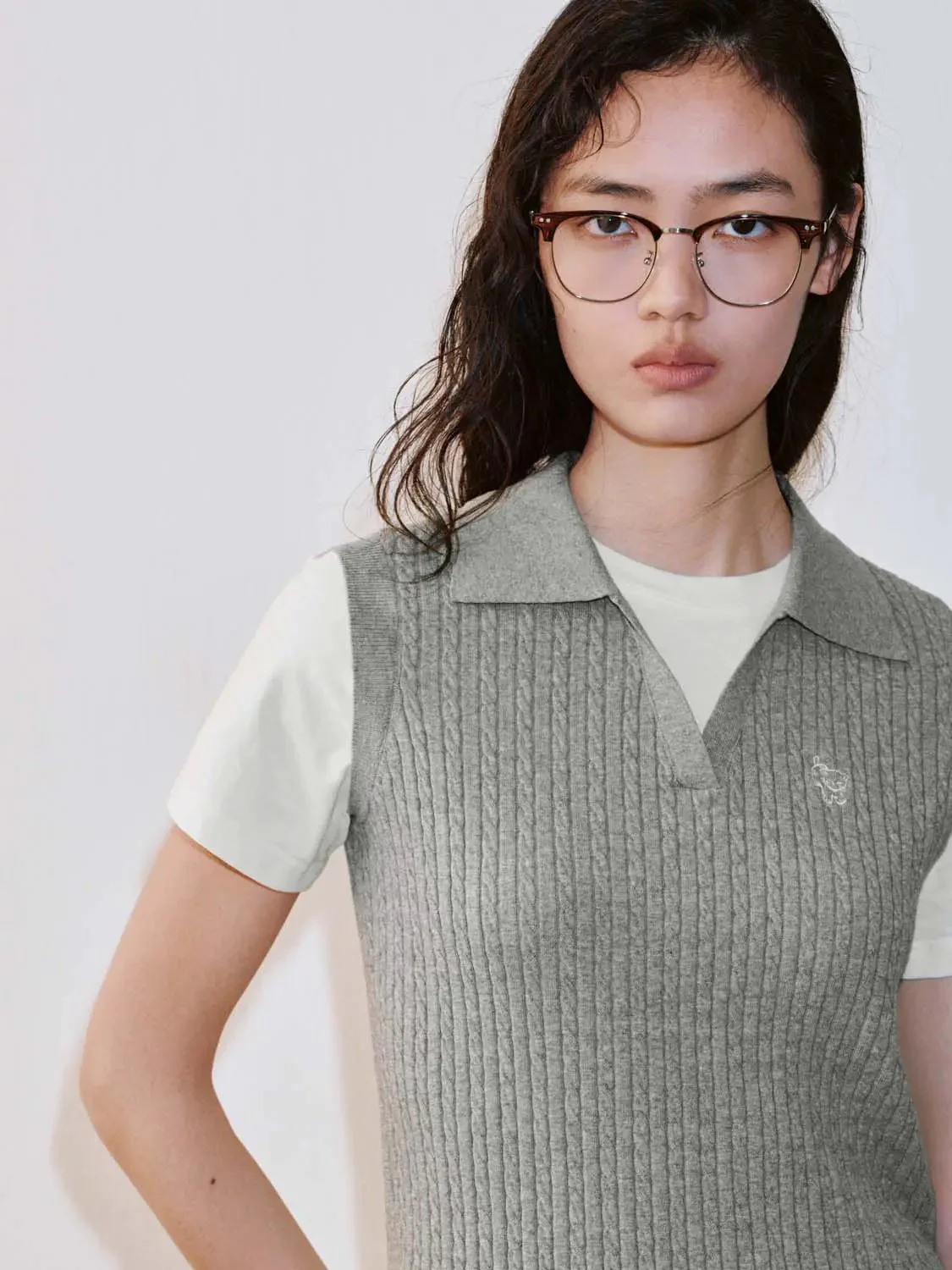 21515-cotton-knit-polo-neck-with-contrast-embroidered-t-shirts-3.webp Cotton Knit Polo Neck With Contrast Embroidered T Shirts