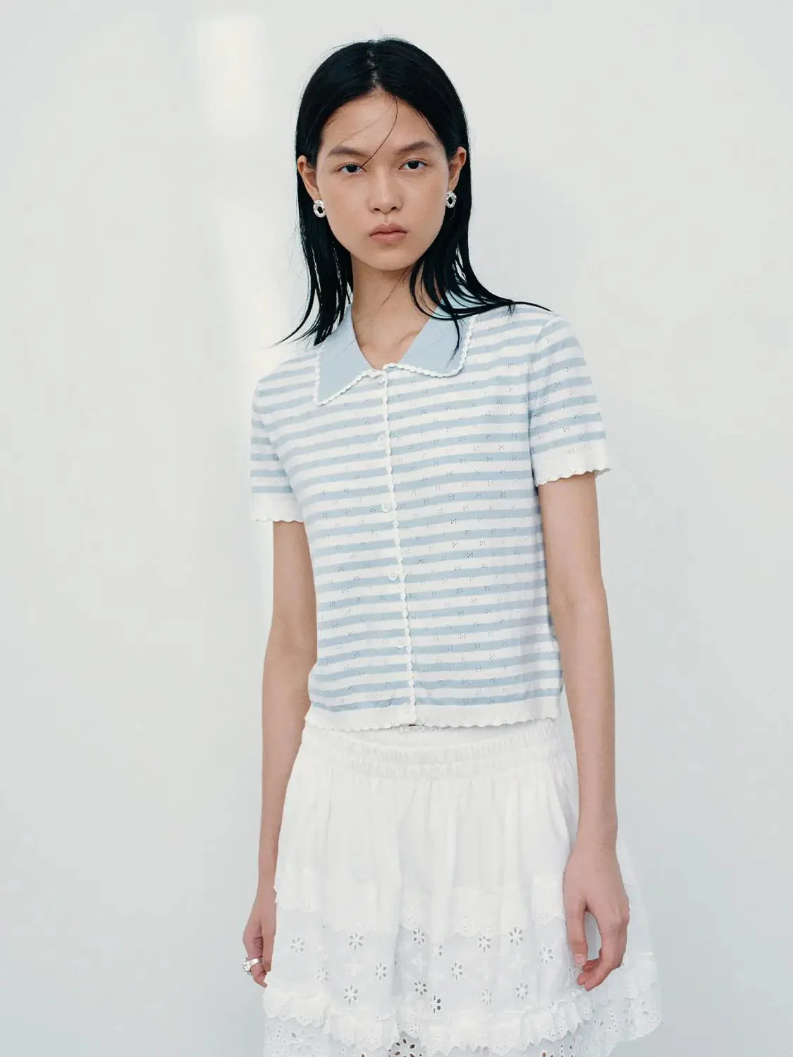 21526-contrast-striped-short-sleeve-knitted-cardigans-1.webp Contrast Striped Short Sleeve Knitted Cardigans