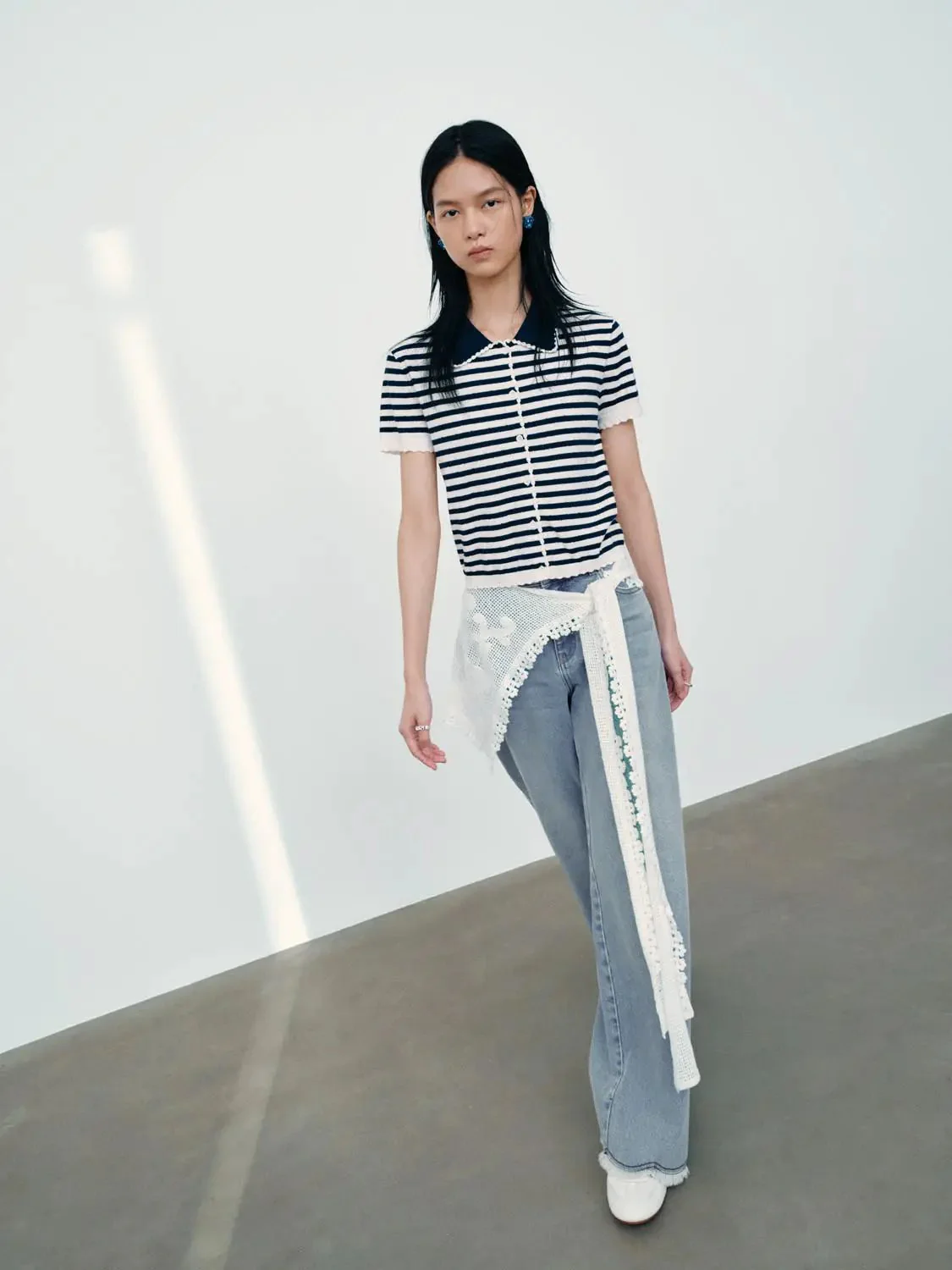 21526-contrast-striped-short-sleeve-knitted-cardigans-13.webp Contrast Striped Short Sleeve Knitted Cardigans
