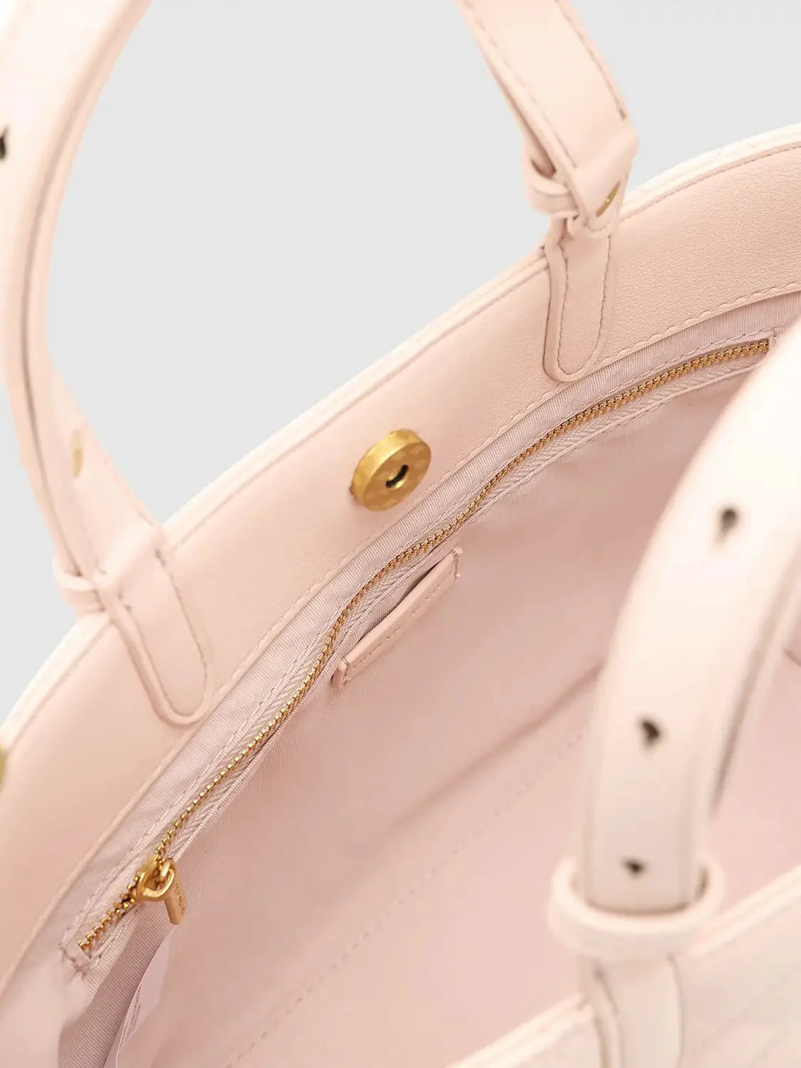 21559-faux-leather-diamond-handle-shoulder-bags-6.webp Faux Leather Diamond Handle Shoulder Bags