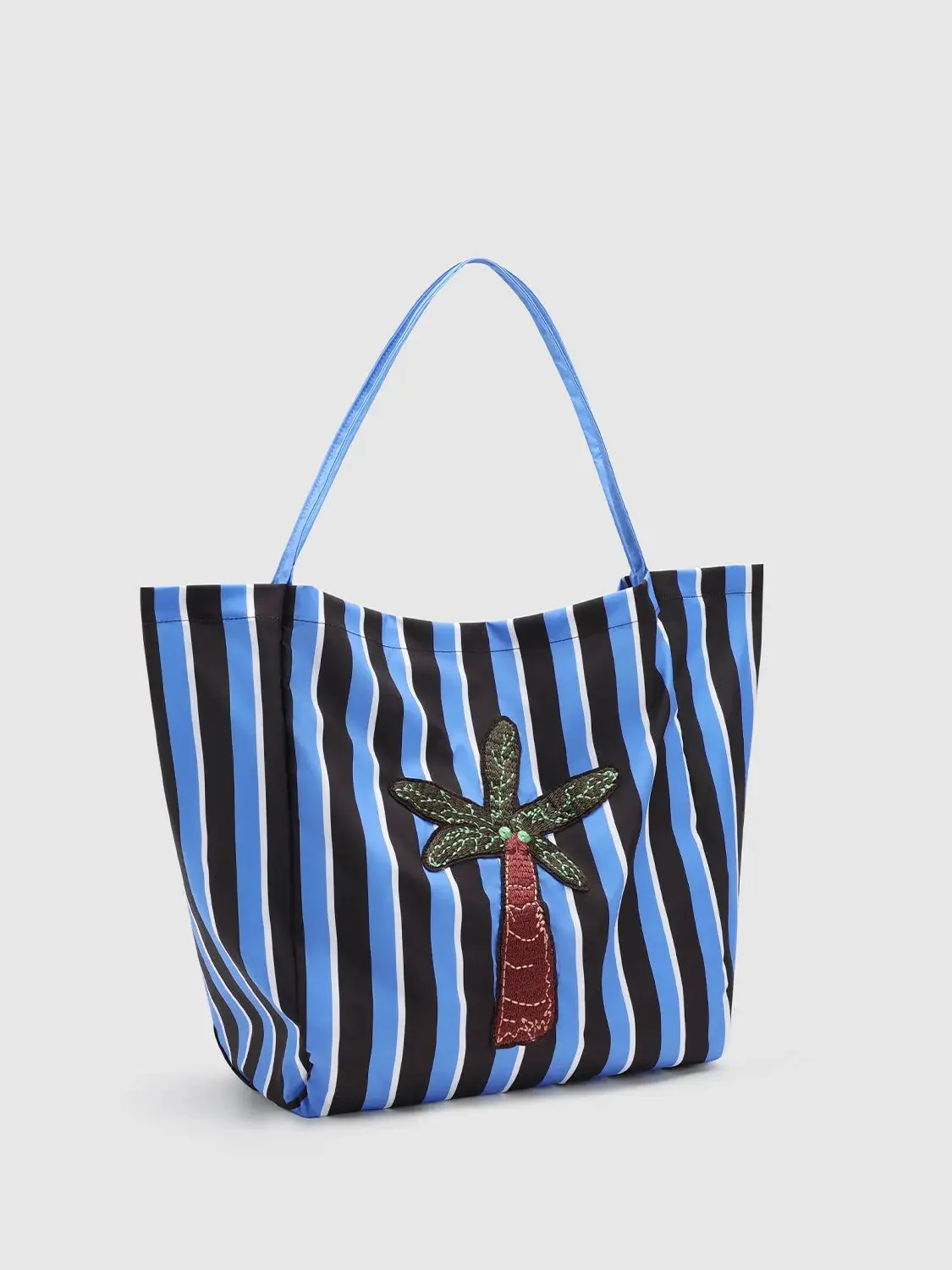 21587-embroidered-contrast-striped-shoulder-bags-3.webp Embroidered Contrast Striped Shoulder Bags