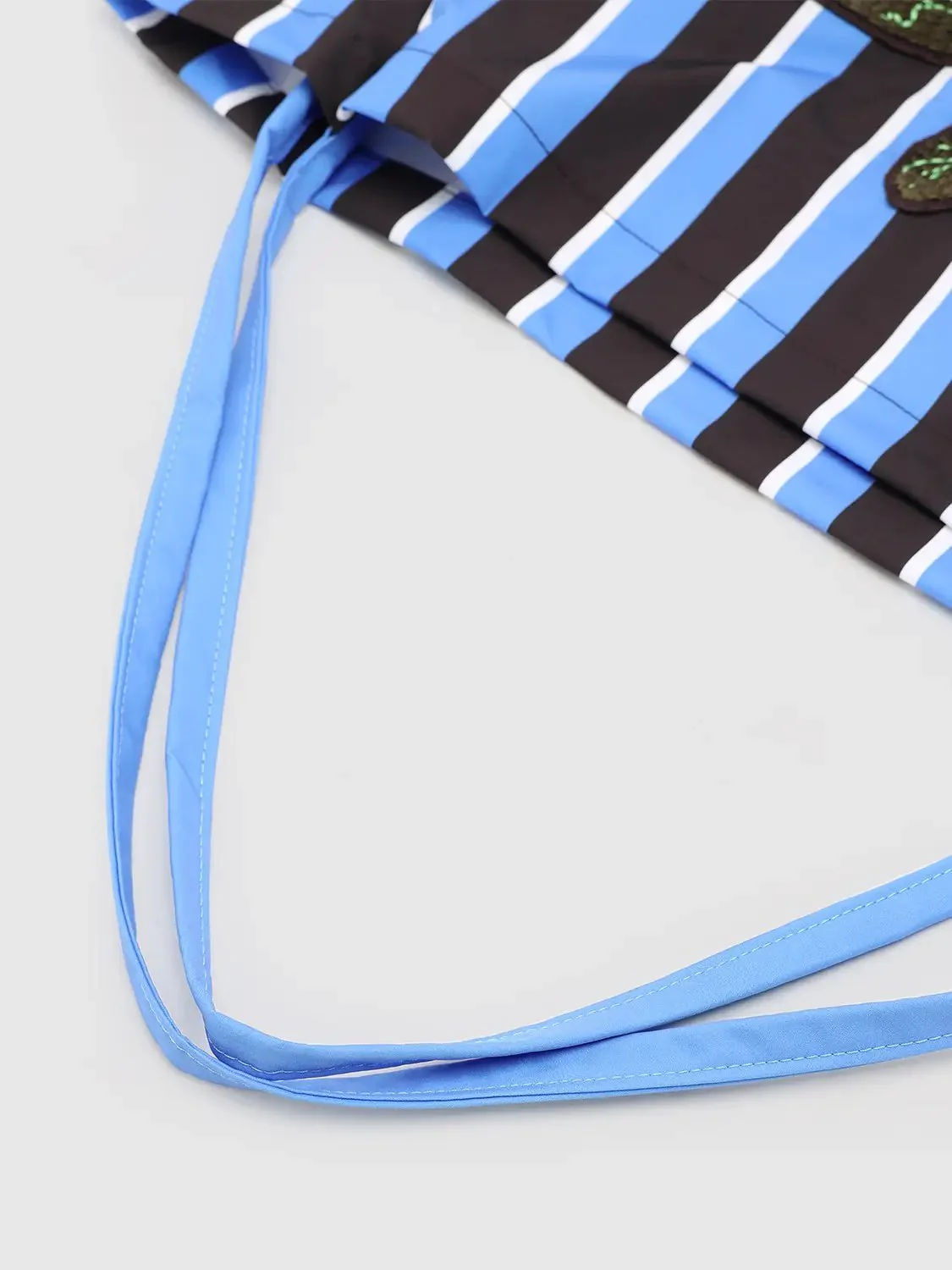 21587-embroidered-contrast-striped-shoulder-bags-6.webp Embroidered Contrast Striped Shoulder Bags