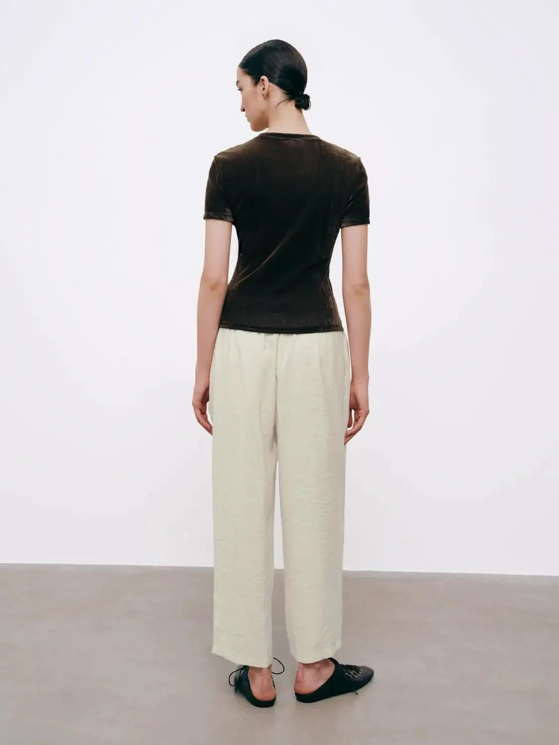 21706-drawstring-straight-leg-pants-12.webp Drawstring Straight Leg Pants