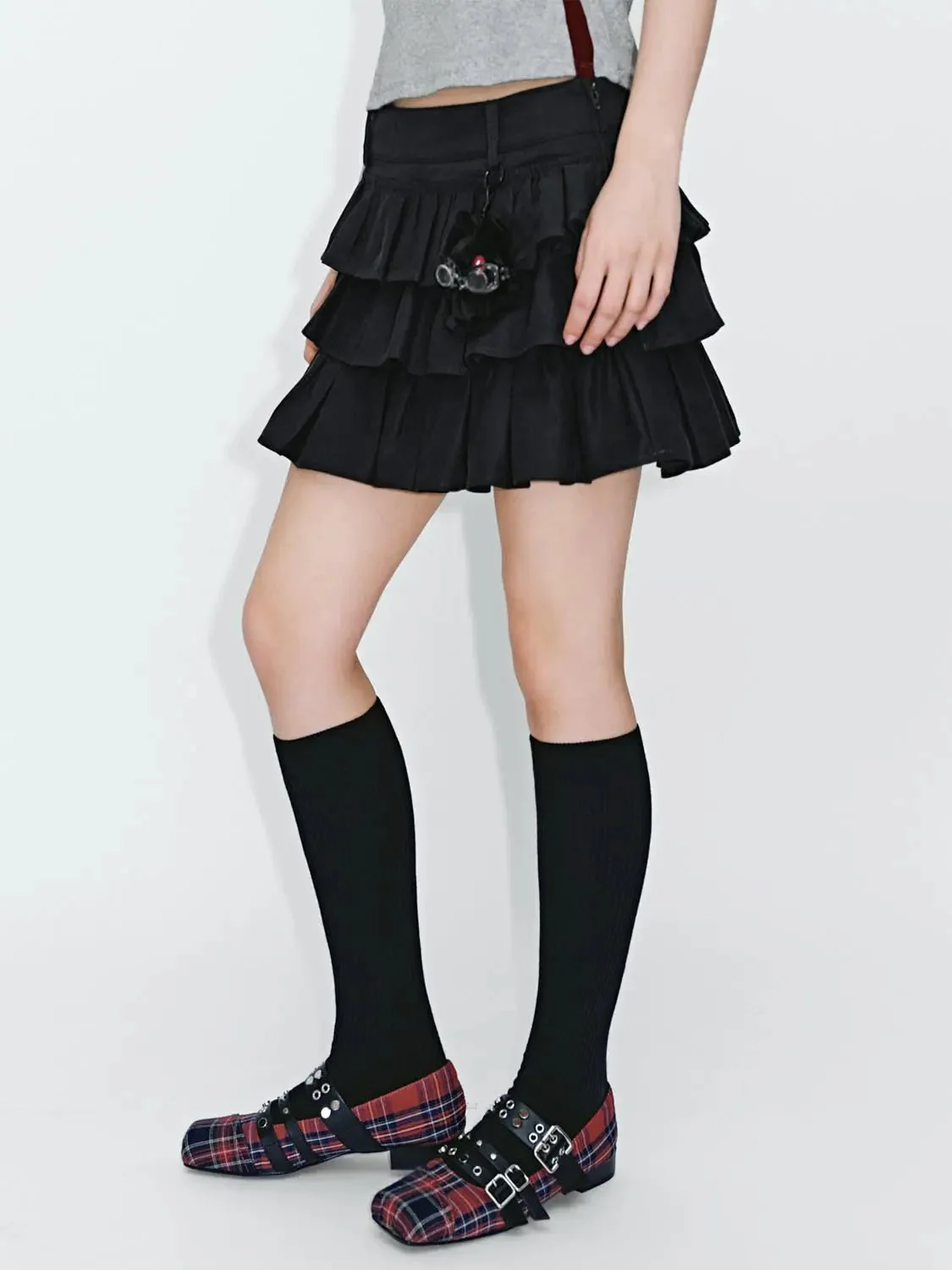 21725-tiered-ruffle-a-line-mini-skirts-3.webp Tiered Ruffle A-Line Mini Skirts