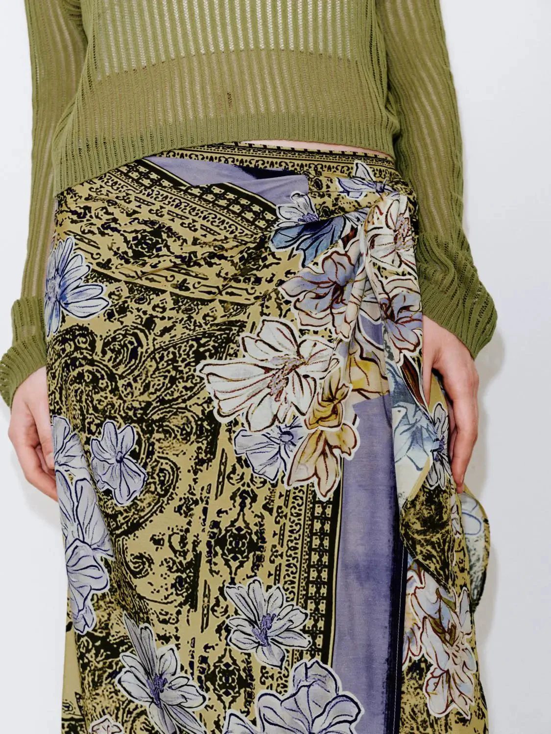 Tie Detail Contrast Floral Straight Midi Skirts