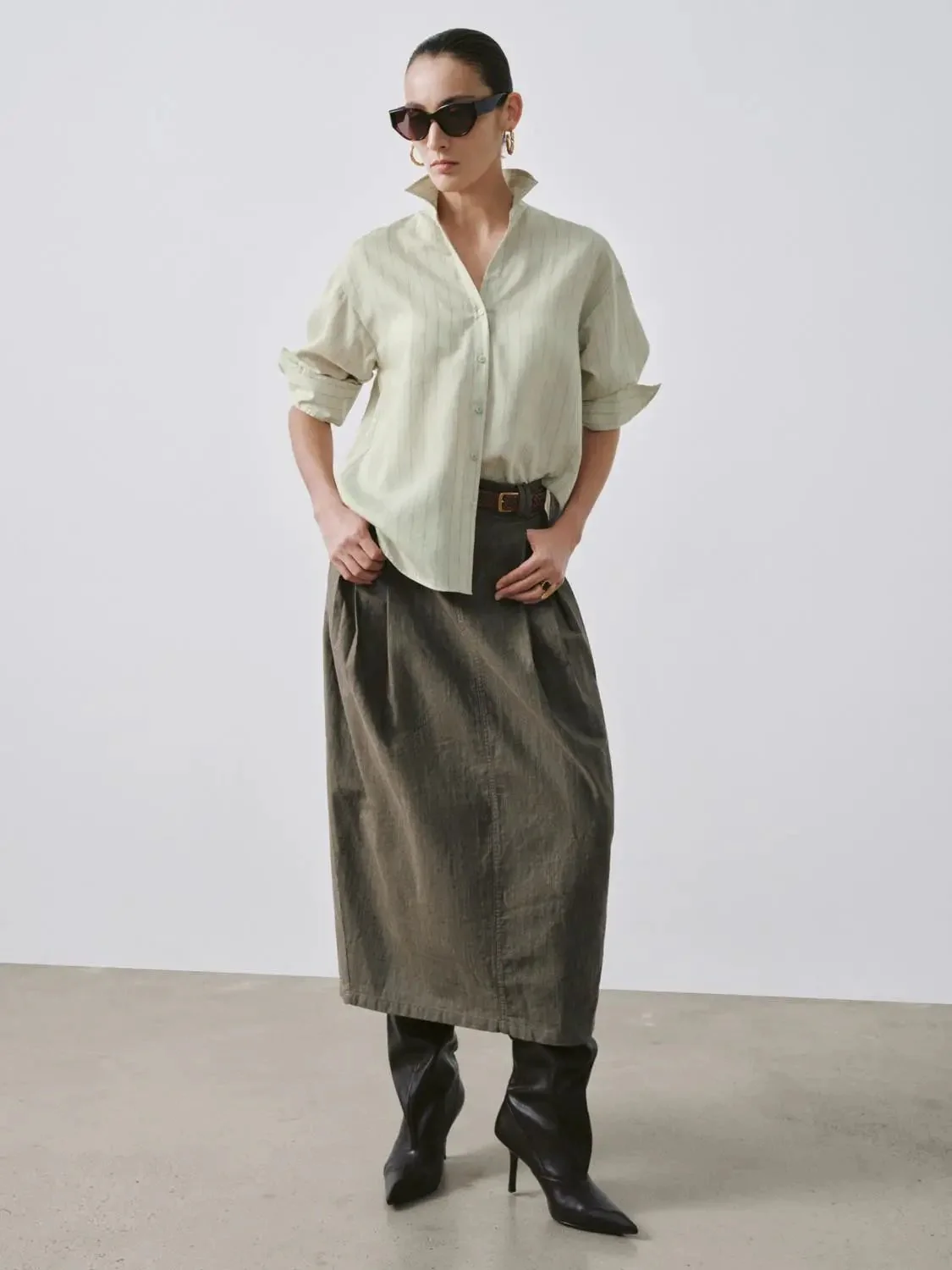 21809-belted-balloon-denim-midi-skirts-6.webp Belted Balloon Denim Midi Skirts