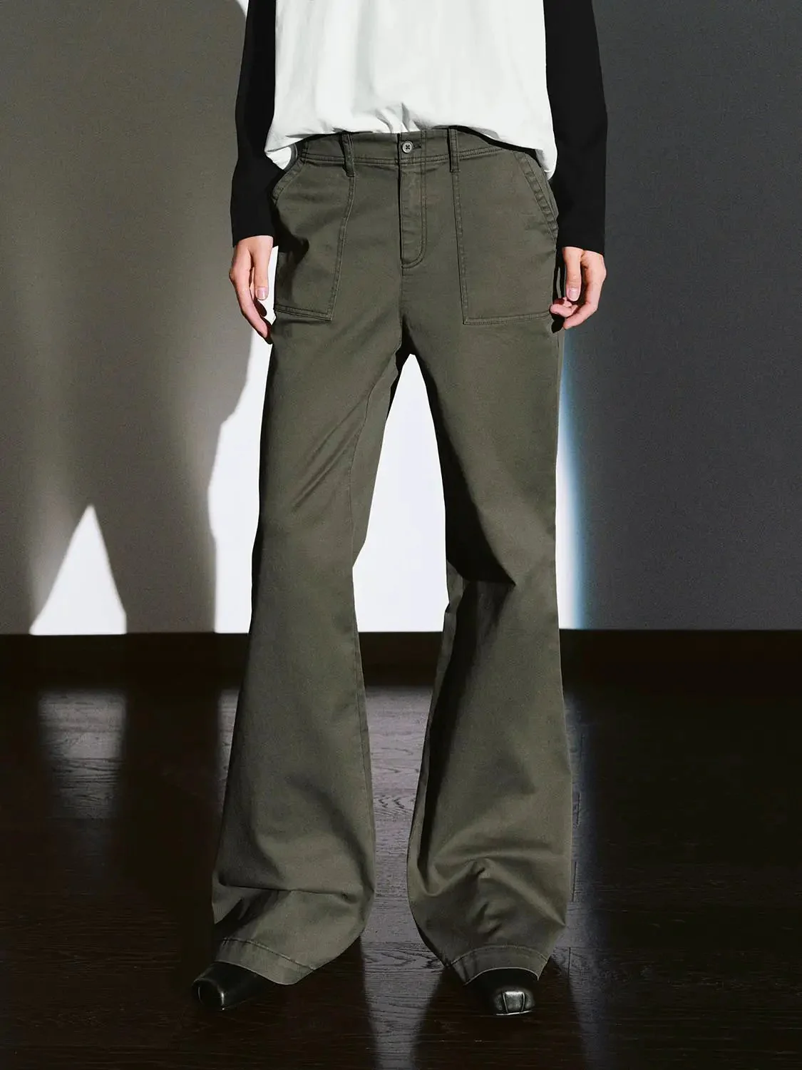 21821-patch-pocket-flare-leg-pants-17.webp Patch Pocket Flare Leg Pants