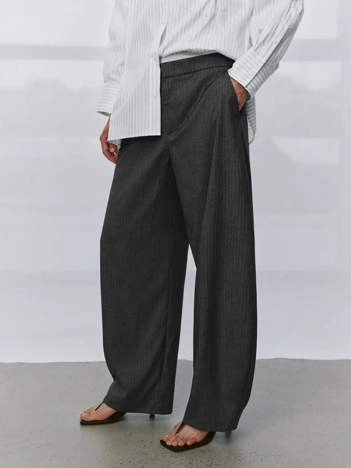 Contrast Trim Striped Tailored Barrel Leg Pants