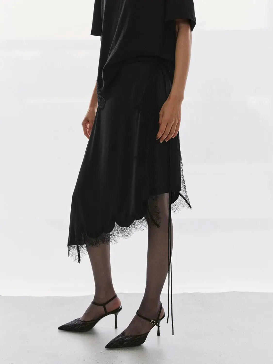 String Detail Asymmetric Lace Trim A-Line Midi Skirts