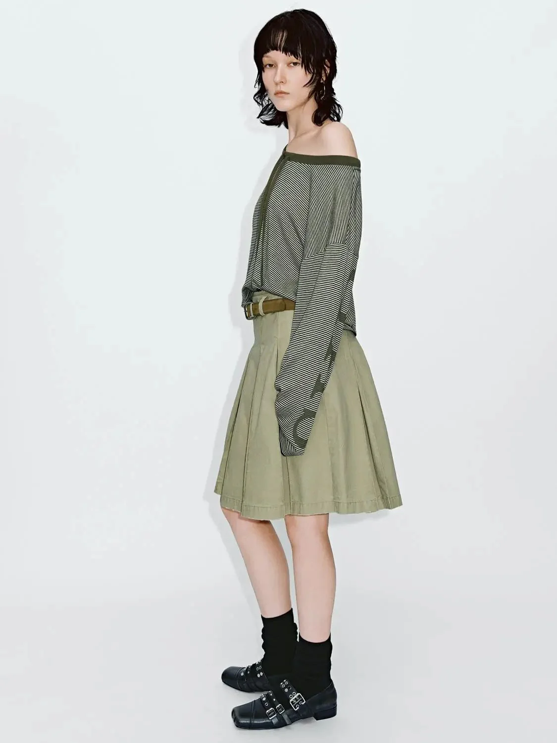 21978-pleated-a-line-midi-skirts-6.webp Pleated A-Line Midi Skirts