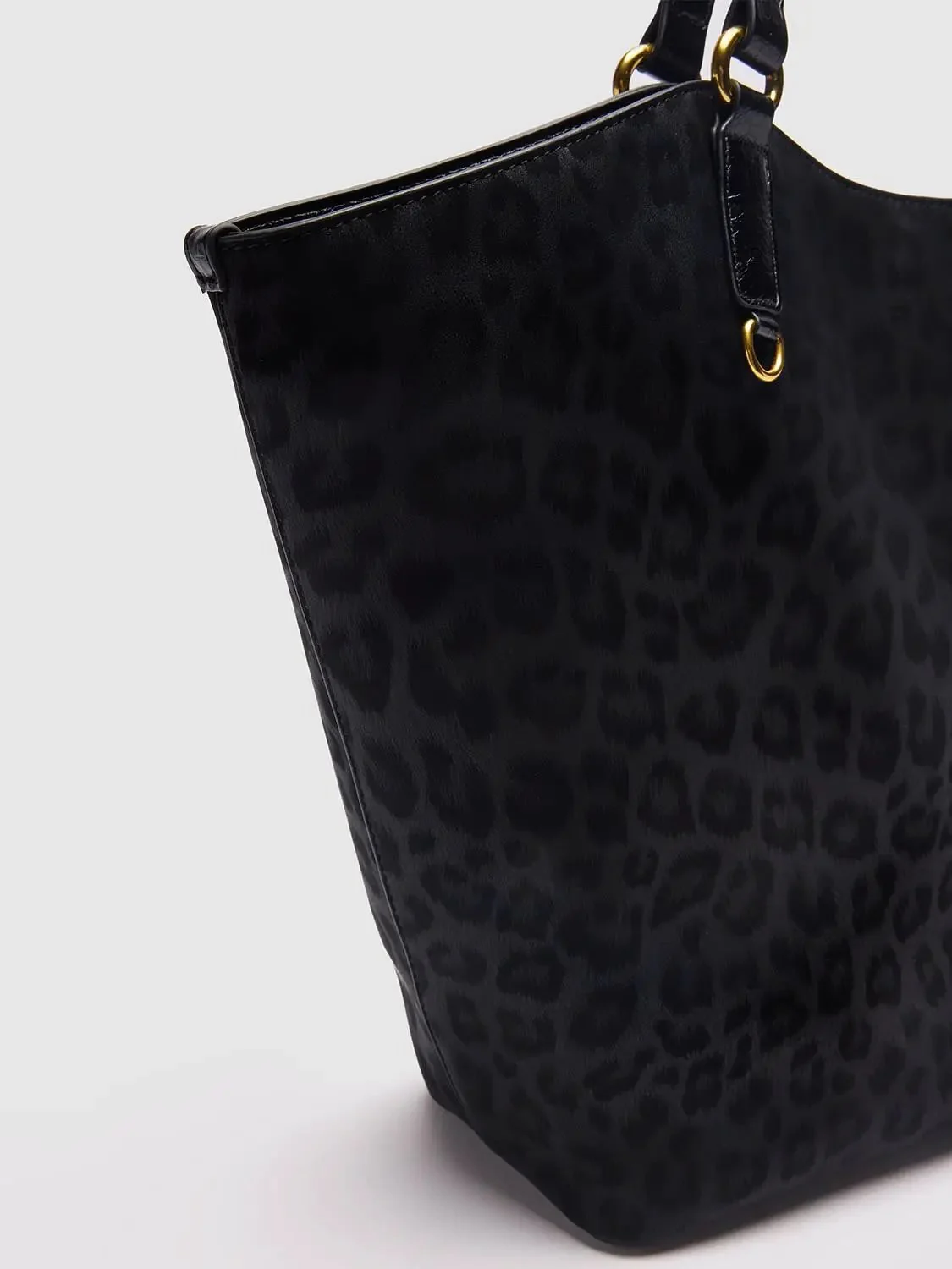 21985-leopard-print-detail-shoulder-bags-5.webp Leopard Print Detail Shoulder Bags