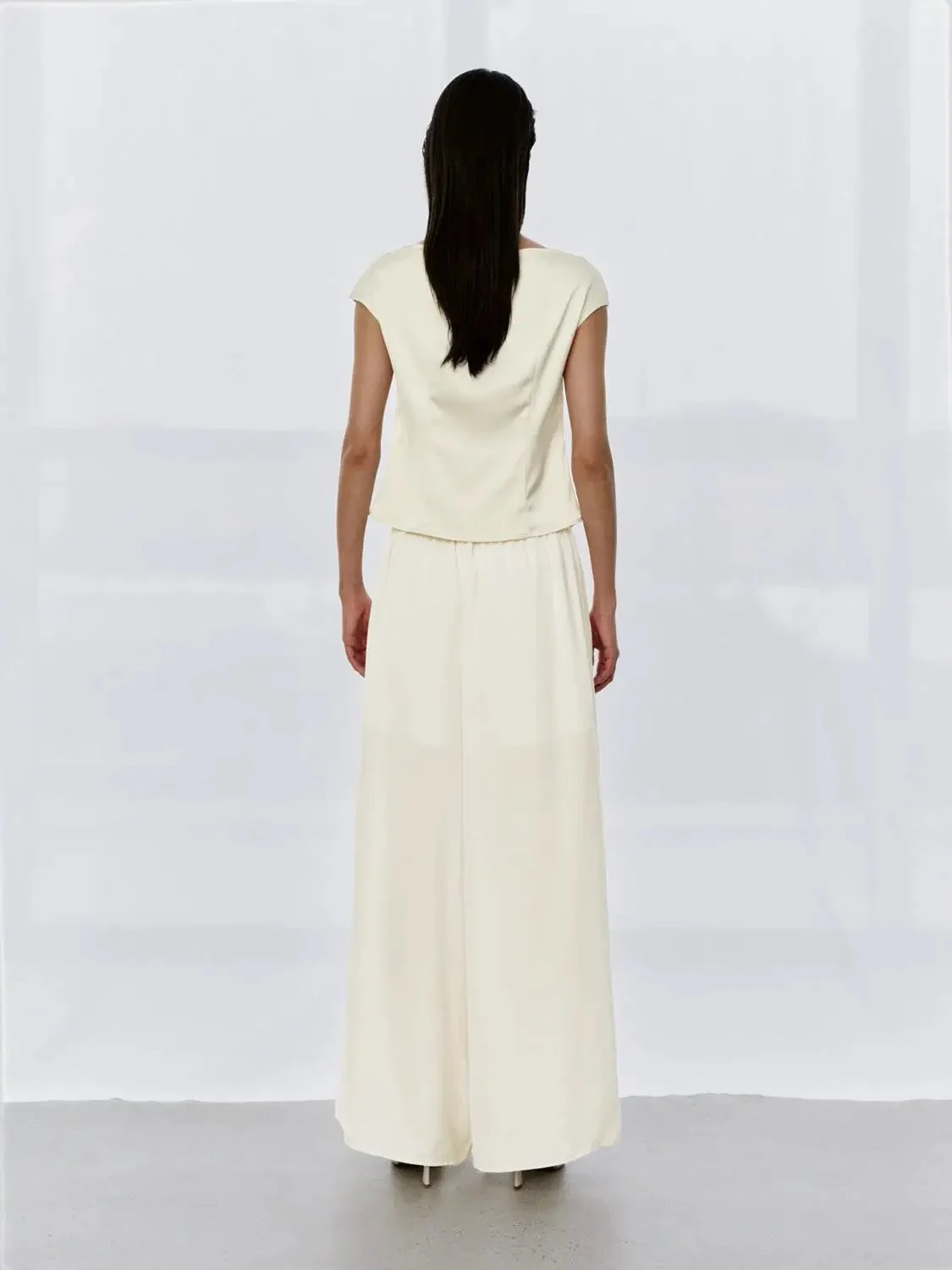 22031-drawstring-pull-on-wide-leg-pants-12.webp Drawstring Pull On Wide Leg Pants