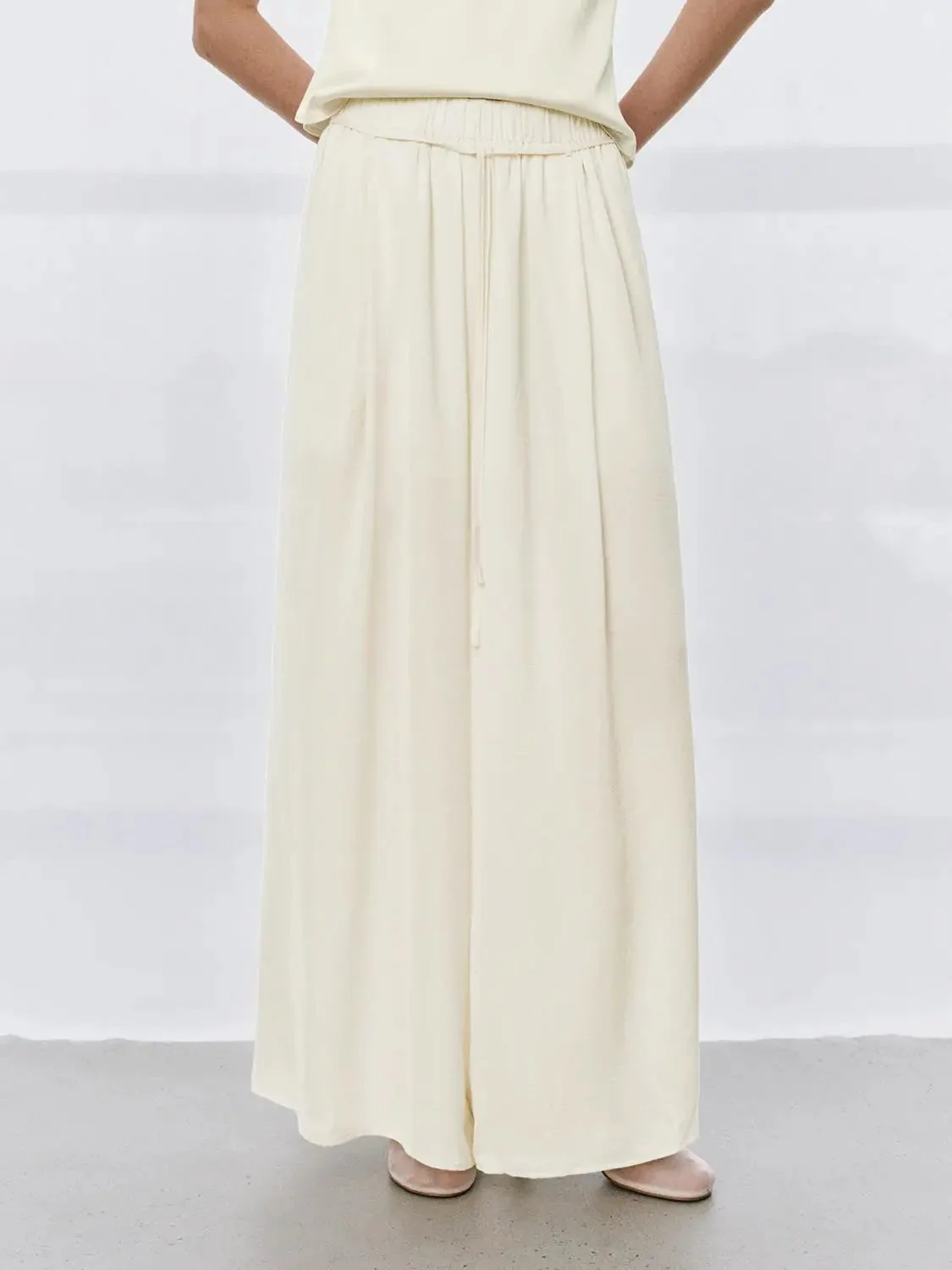 22031-drawstring-pull-on-wide-leg-pants-9.webp Drawstring Pull On Wide Leg Pants