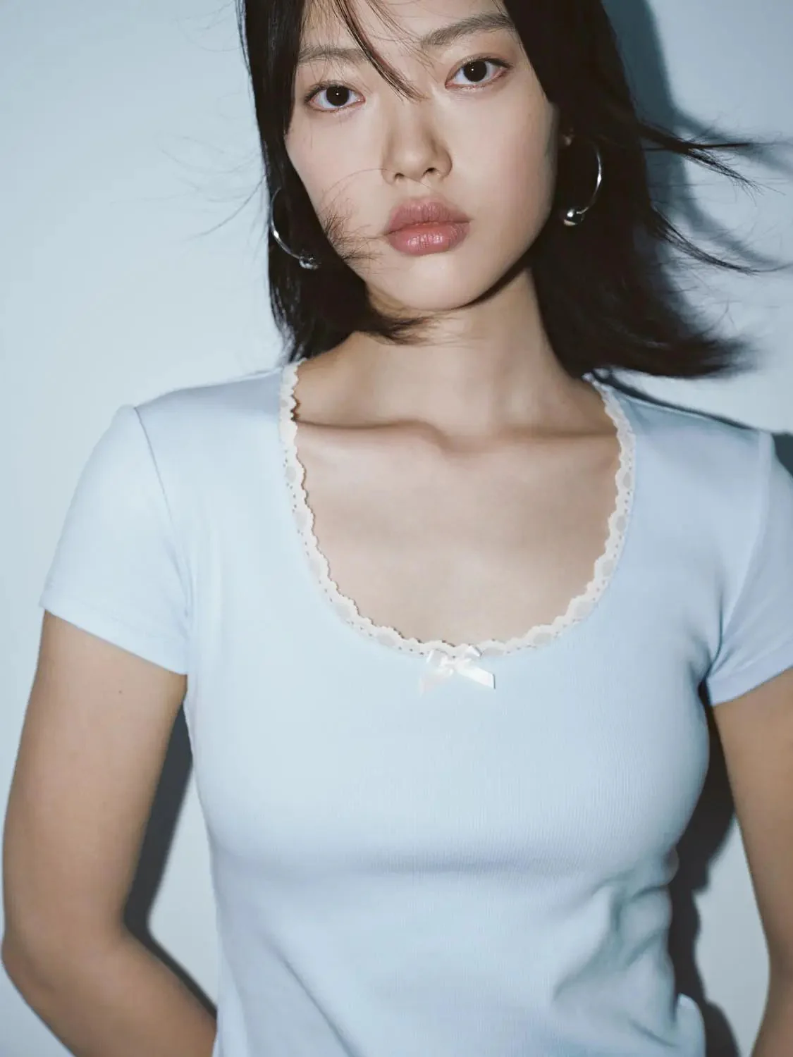 22049-lace-trim-bow-scoop-neck-cotton-blend-t-shirts-11.webp Lace Trim Bow Scoop Neck Cotton Blend T Shirts