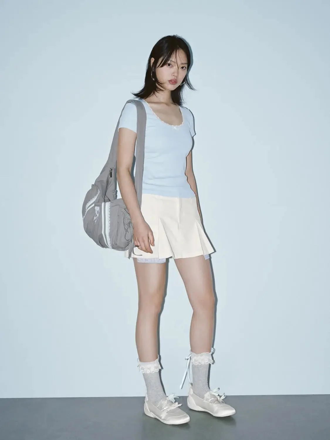 22049-lace-trim-bow-scoop-neck-cotton-blend-t-shirts-13.webp Lace Trim Bow Scoop Neck Cotton Blend T Shirts